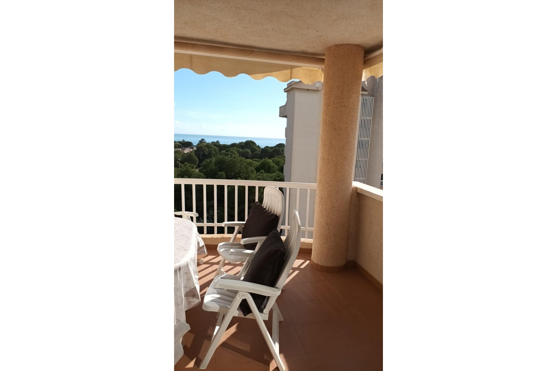 Aus zweiter Hand - Wohnung -
Orihuela Costa - Campoamor