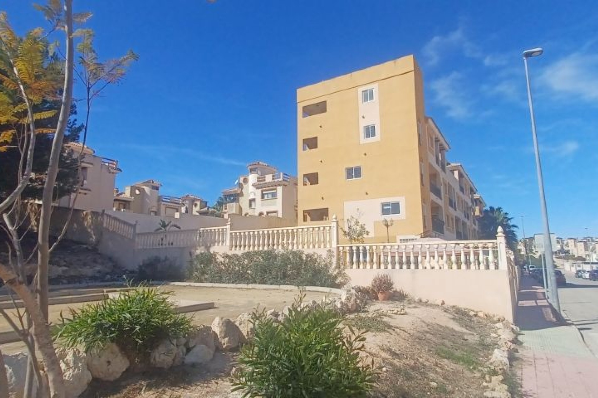 Aus zweiter Hand - Wohnung -
Orihuela Costa - Costa Blanca