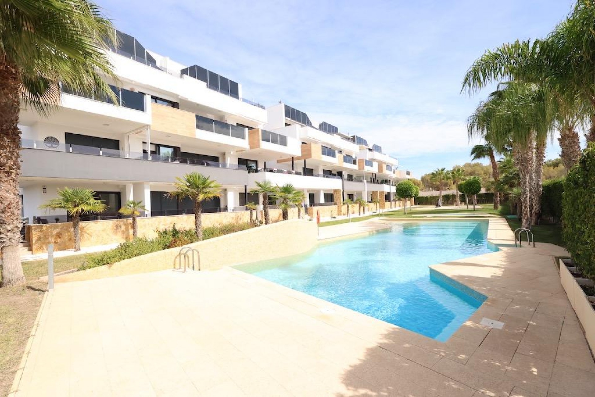 Aus zweiter Hand - Wohnung -
Orihuela Costa - Costa Blanca