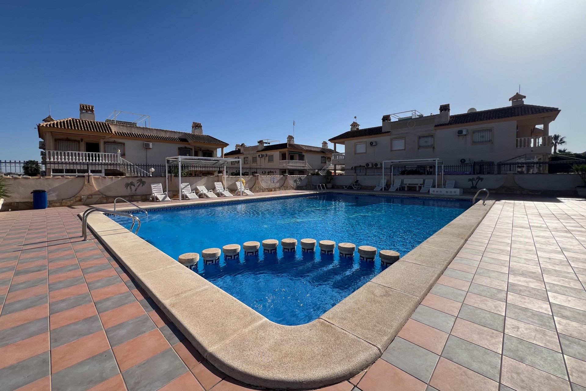 Aus zweiter Hand - Wohnung -
Orihuela Costa - Costa Blanca