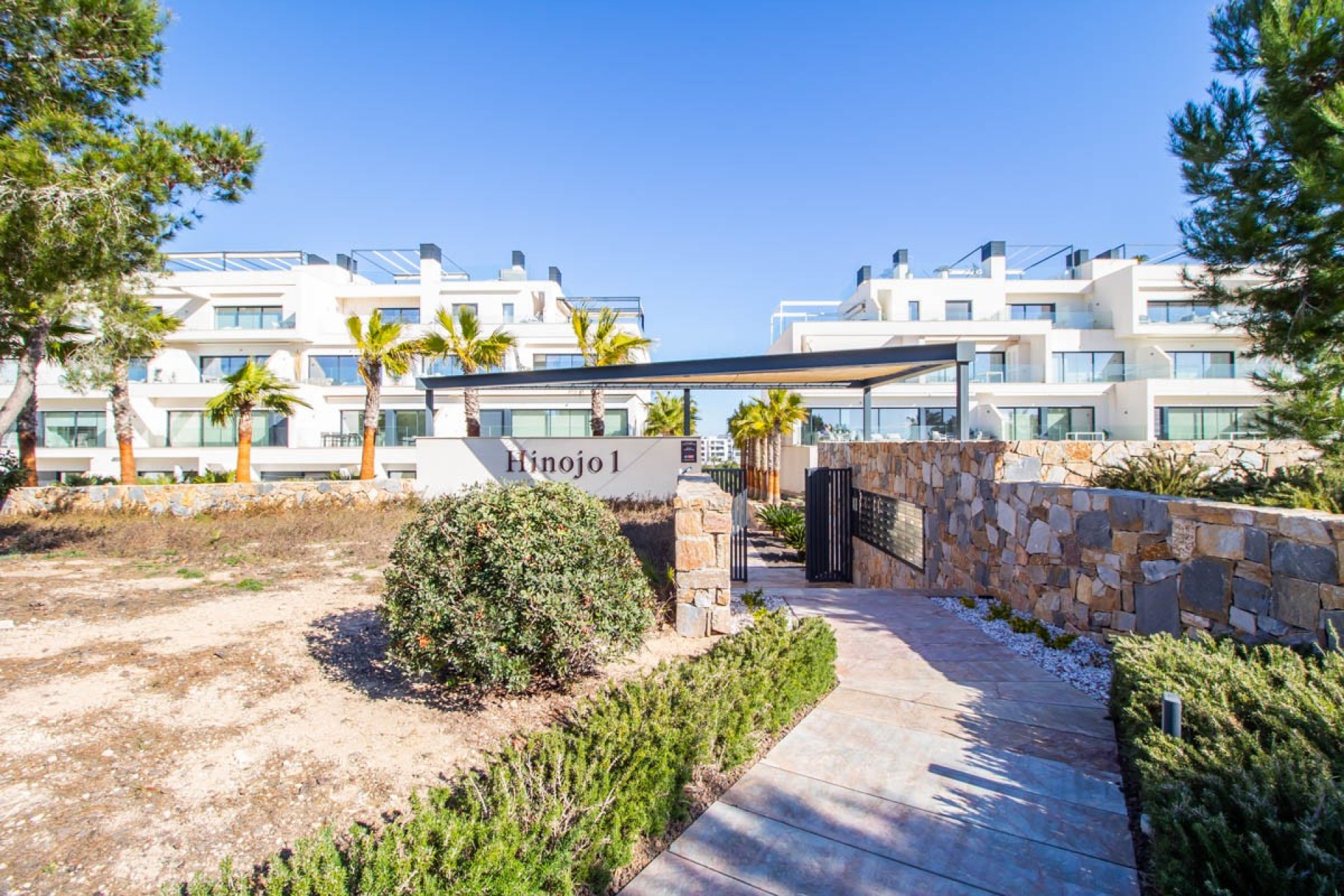 Aus zweiter Hand - Wohnung -
Orihuela Costa - Costa Blanca