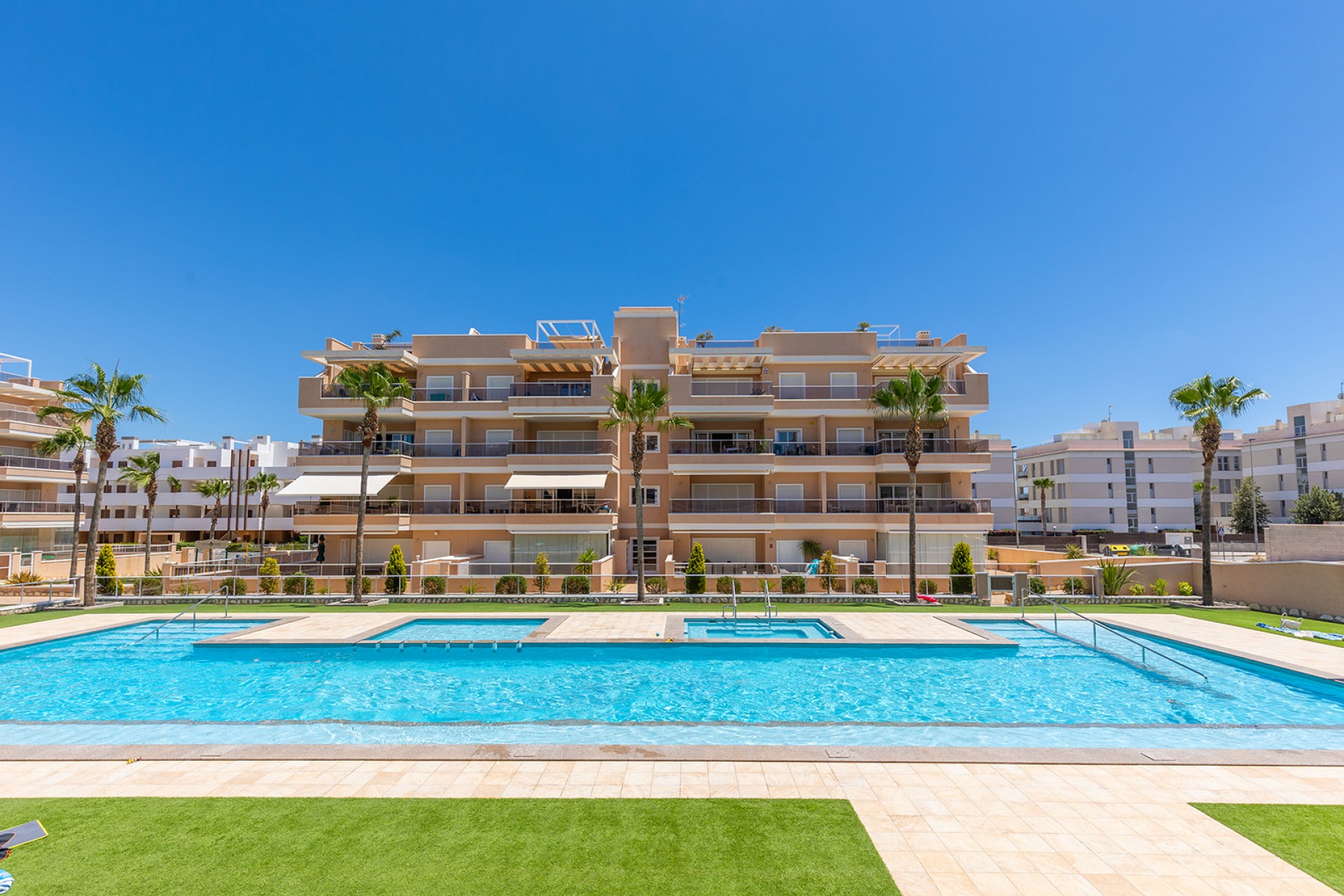 Aus zweiter Hand - Wohnung -
Orihuela Costa - Costa Blanca