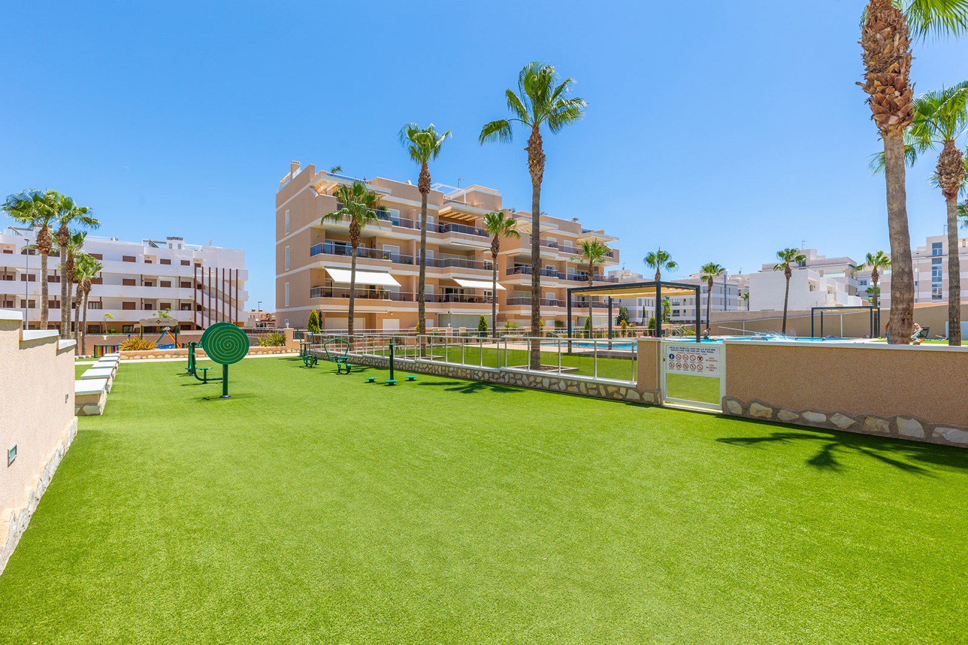 Aus zweiter Hand - Wohnung -
Orihuela Costa - Costa Blanca