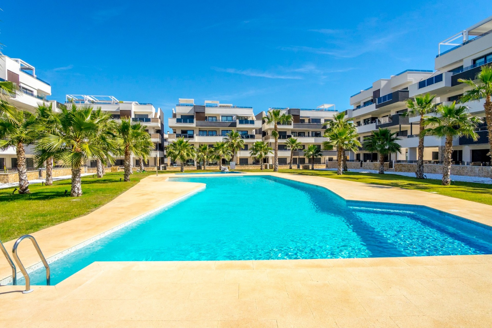 Aus zweiter Hand - Wohnung -
Orihuela Costa - Costa Blanca