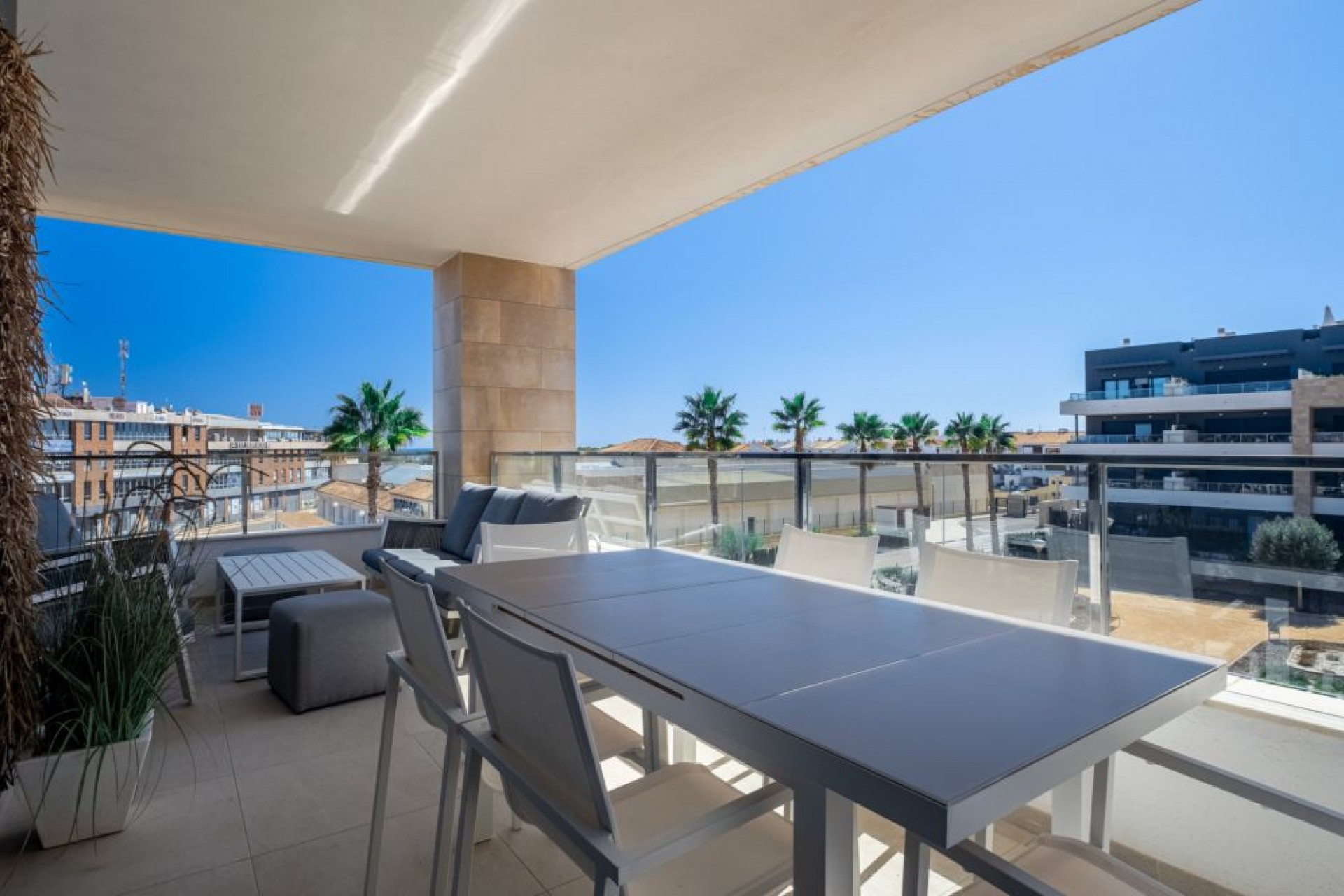 Aus zweiter Hand - Wohnung -
Orihuela Costa - Costa Blanca