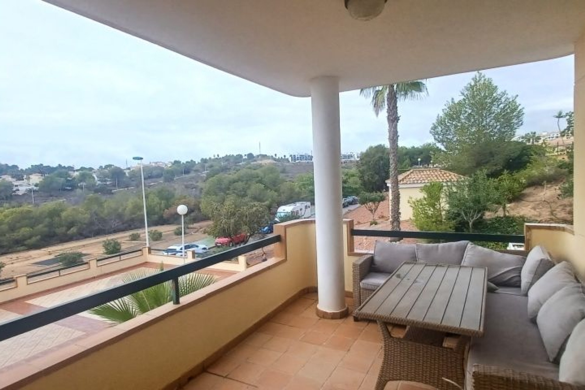 Aus zweiter Hand - Wohnung -
Orihuela Costa - Costa Blanca