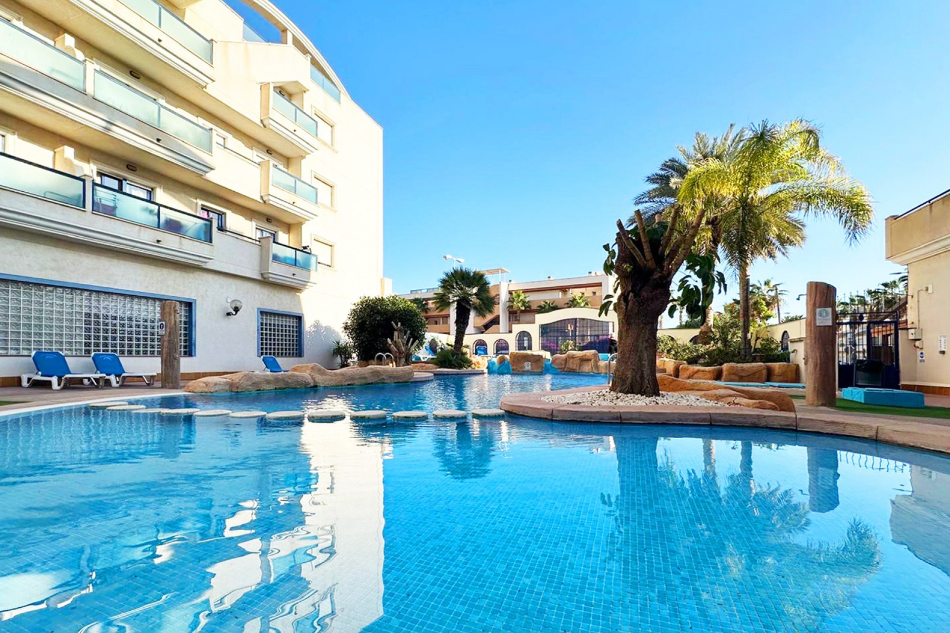 Aus zweiter Hand - Wohnung -
Orihuela Costa - Costa Blanca