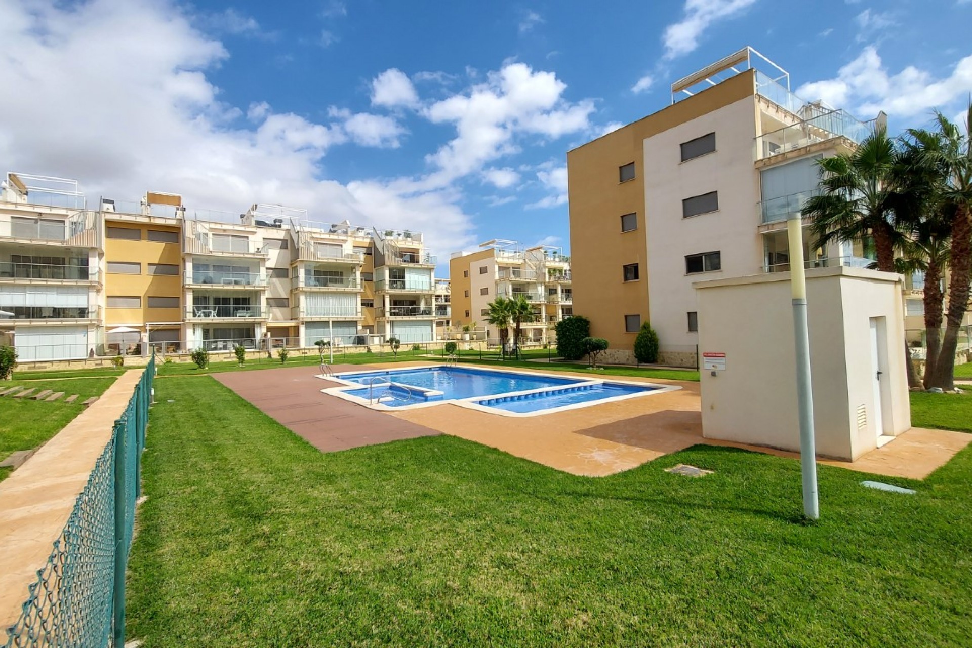 Aus zweiter Hand - Wohnung -
Orihuela Costa - Costa Blanca