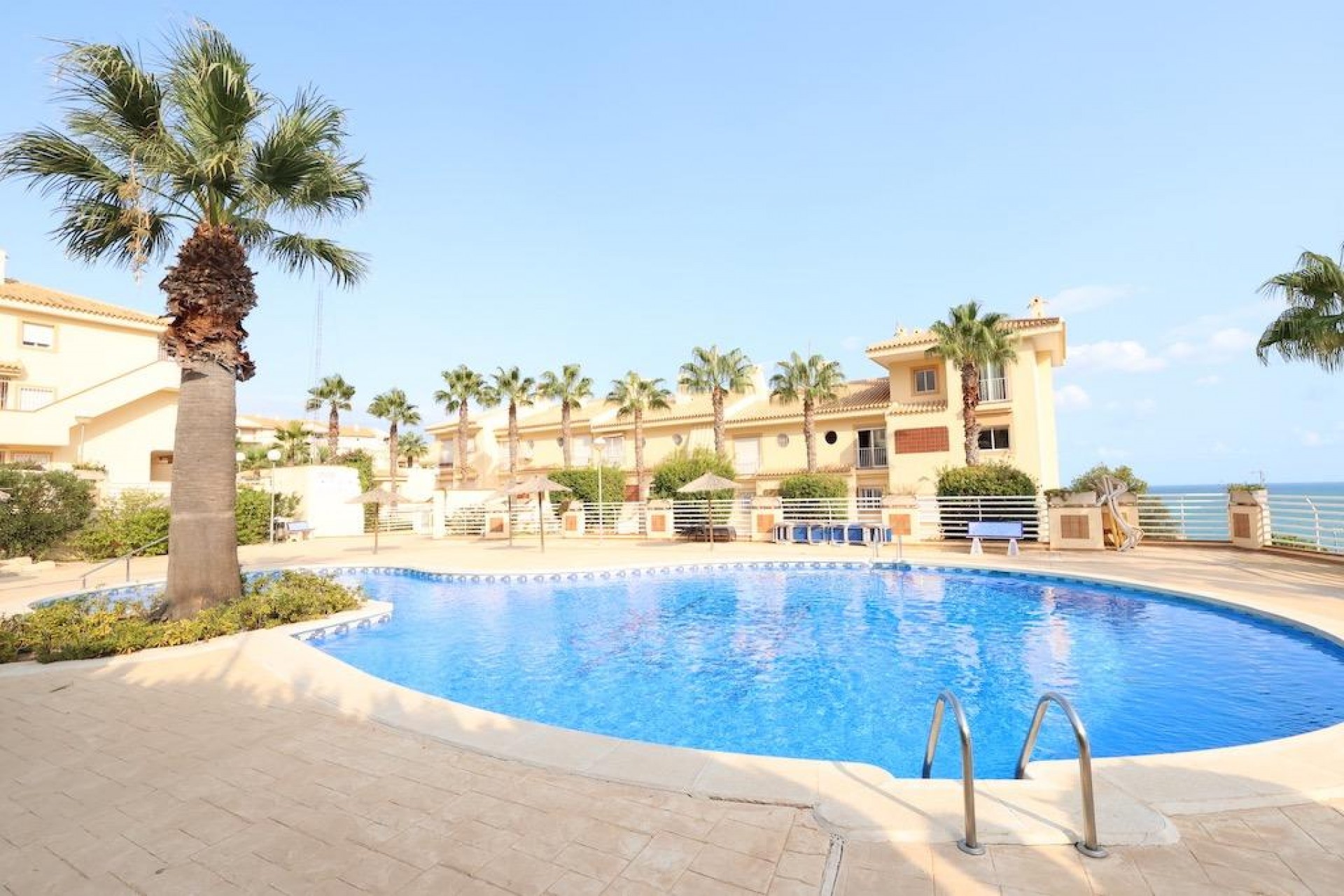 Aus zweiter Hand - Wohnung -
Orihuela Costa - Costa Blanca