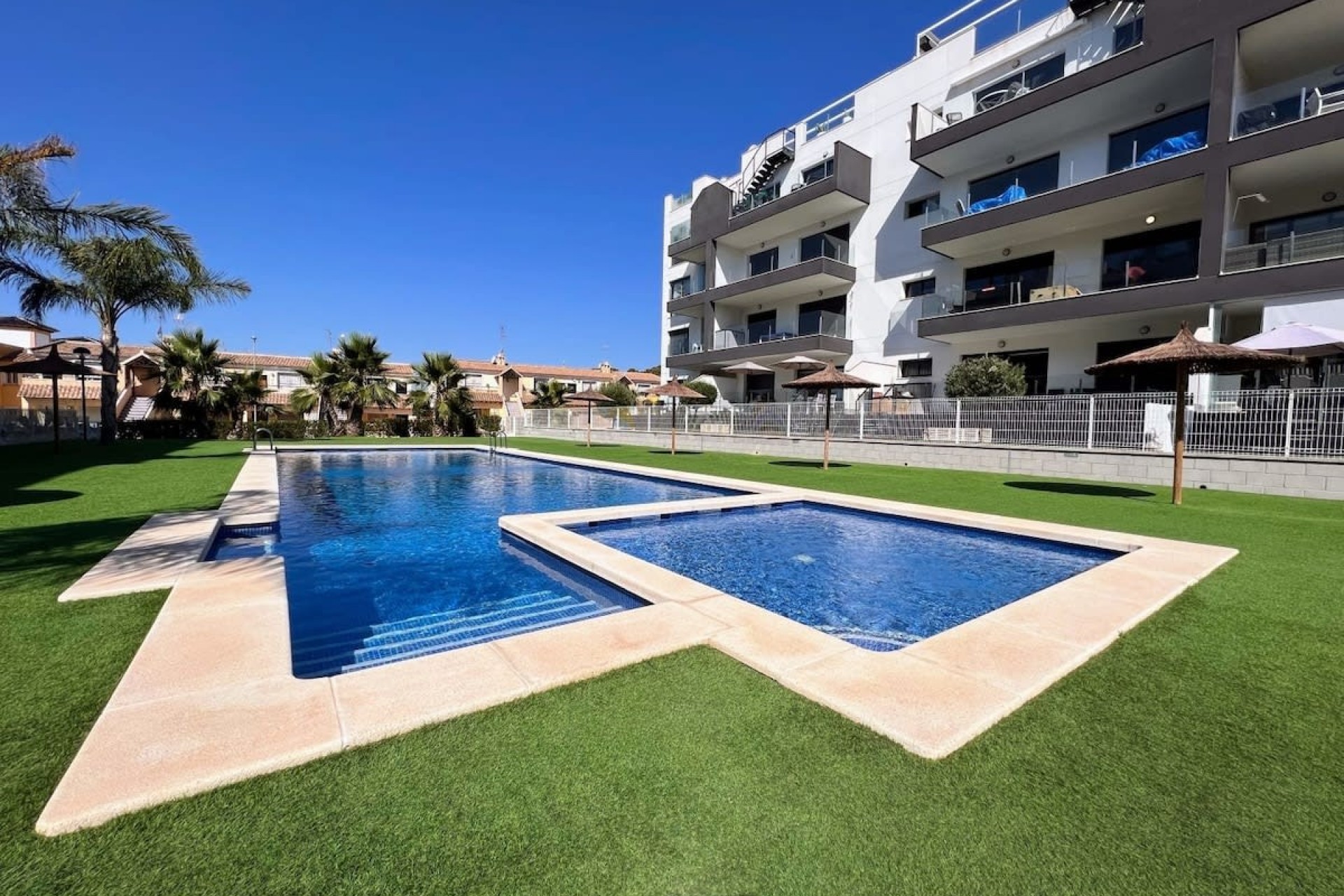 Aus zweiter Hand - Wohnung -
Orihuela Costa - Costa Blanca