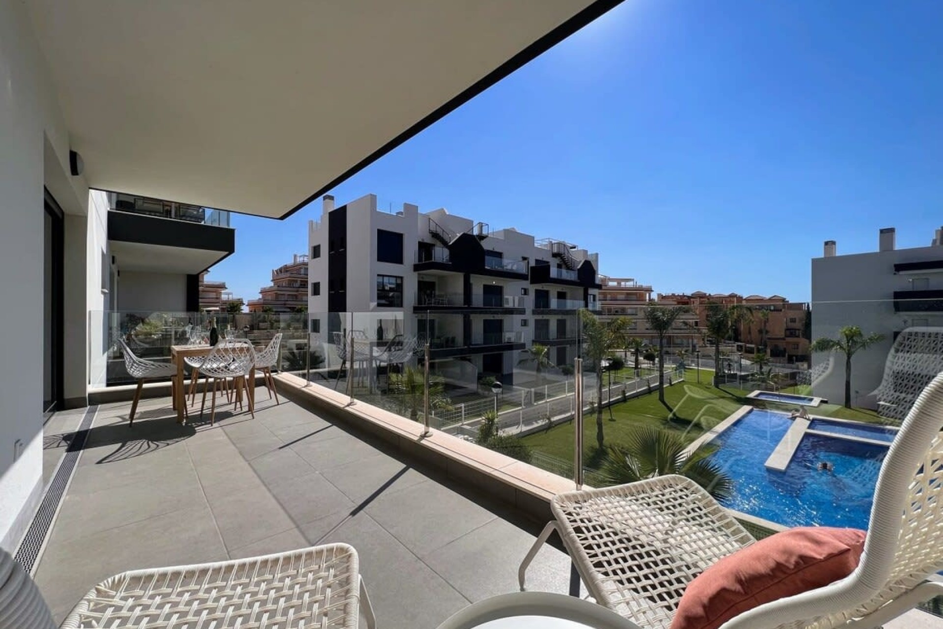 Aus zweiter Hand - Wohnung -
Orihuela Costa - Costa Blanca