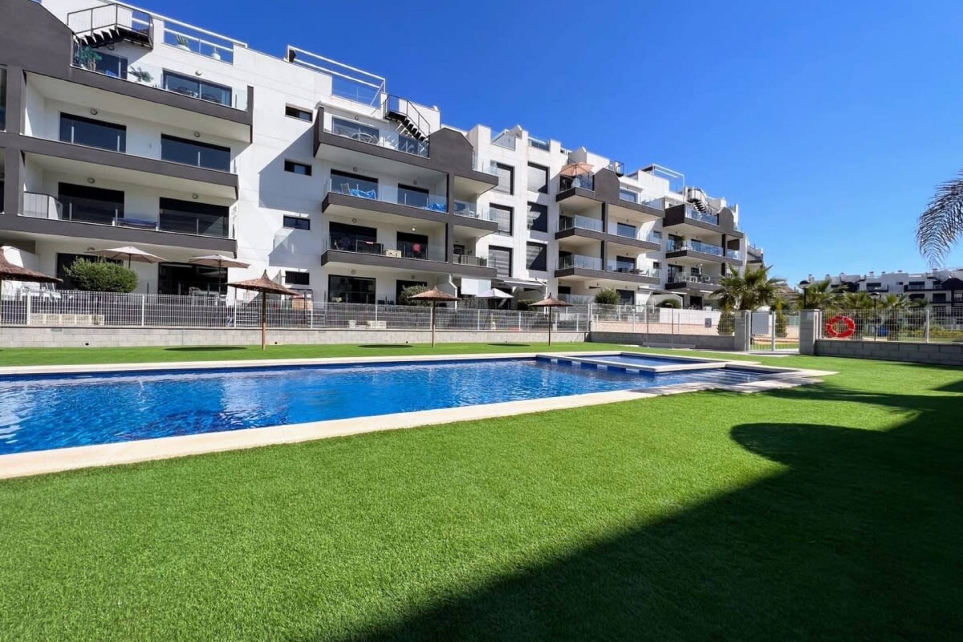 Aus zweiter Hand - Wohnung -
Orihuela Costa - Costa Blanca