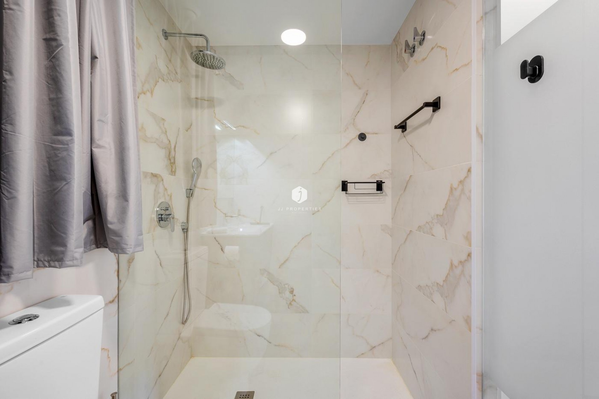 Aus zweiter Hand - Wohnung -
Orihuela Costa - Costa Blanca