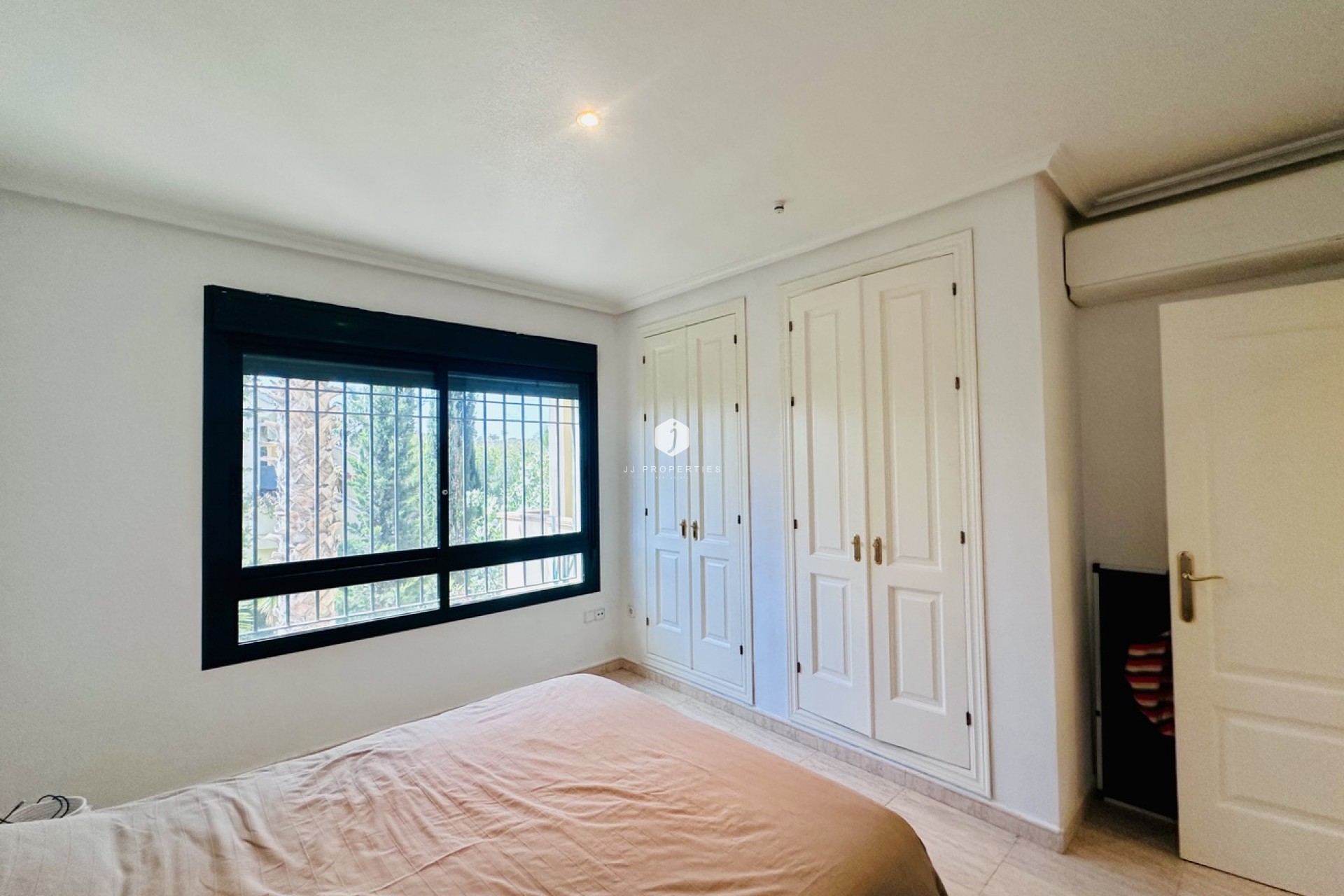 Aus zweiter Hand - Wohnung -
Orihuela Costa - Costa Blanca