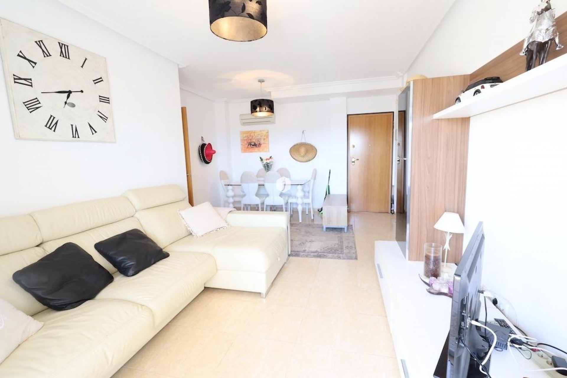 Aus zweiter Hand - Wohnung -
Orihuela Costa - Costa Blanca