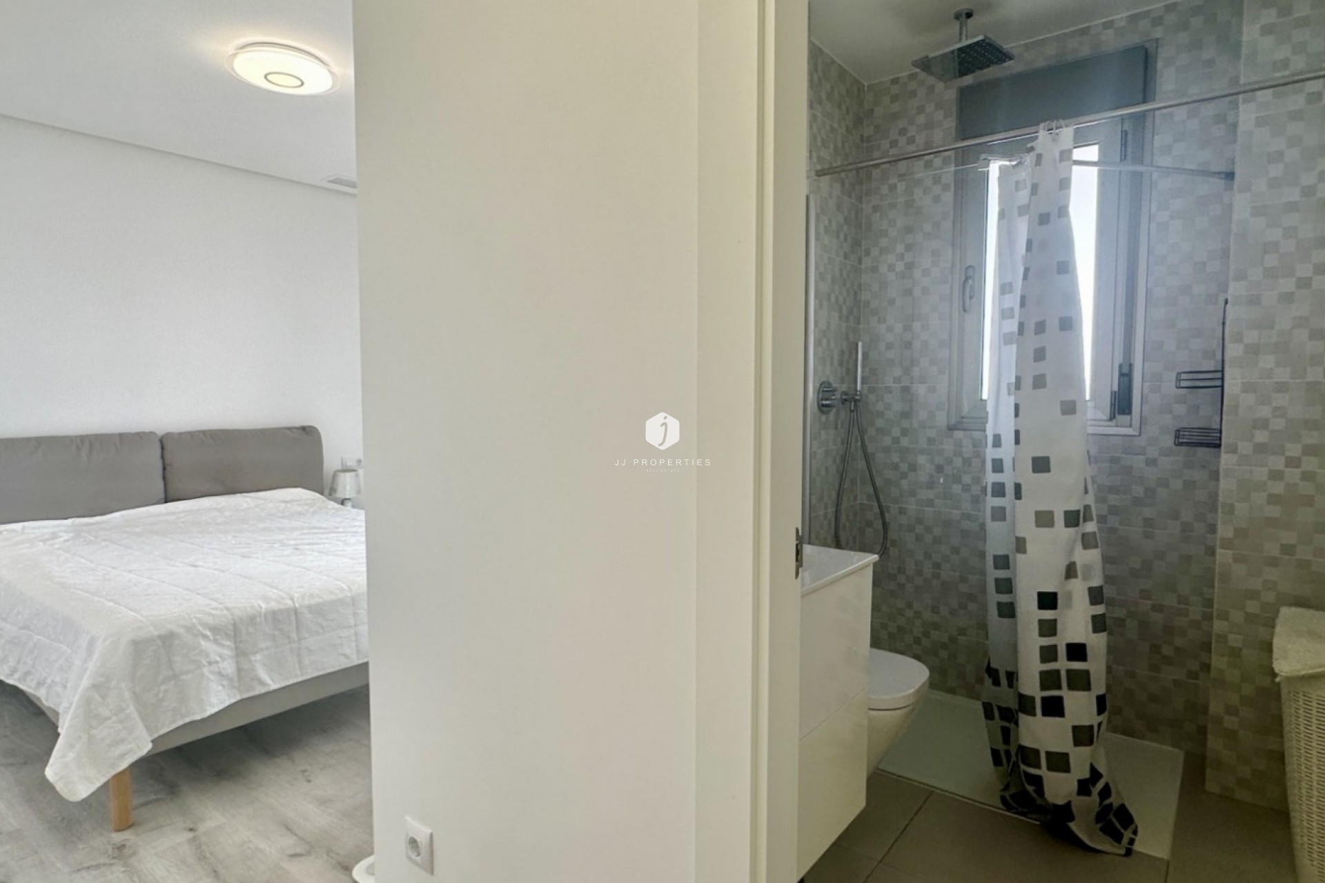 Aus zweiter Hand - Wohnung -
Orihuela Costa - Costa Blanca