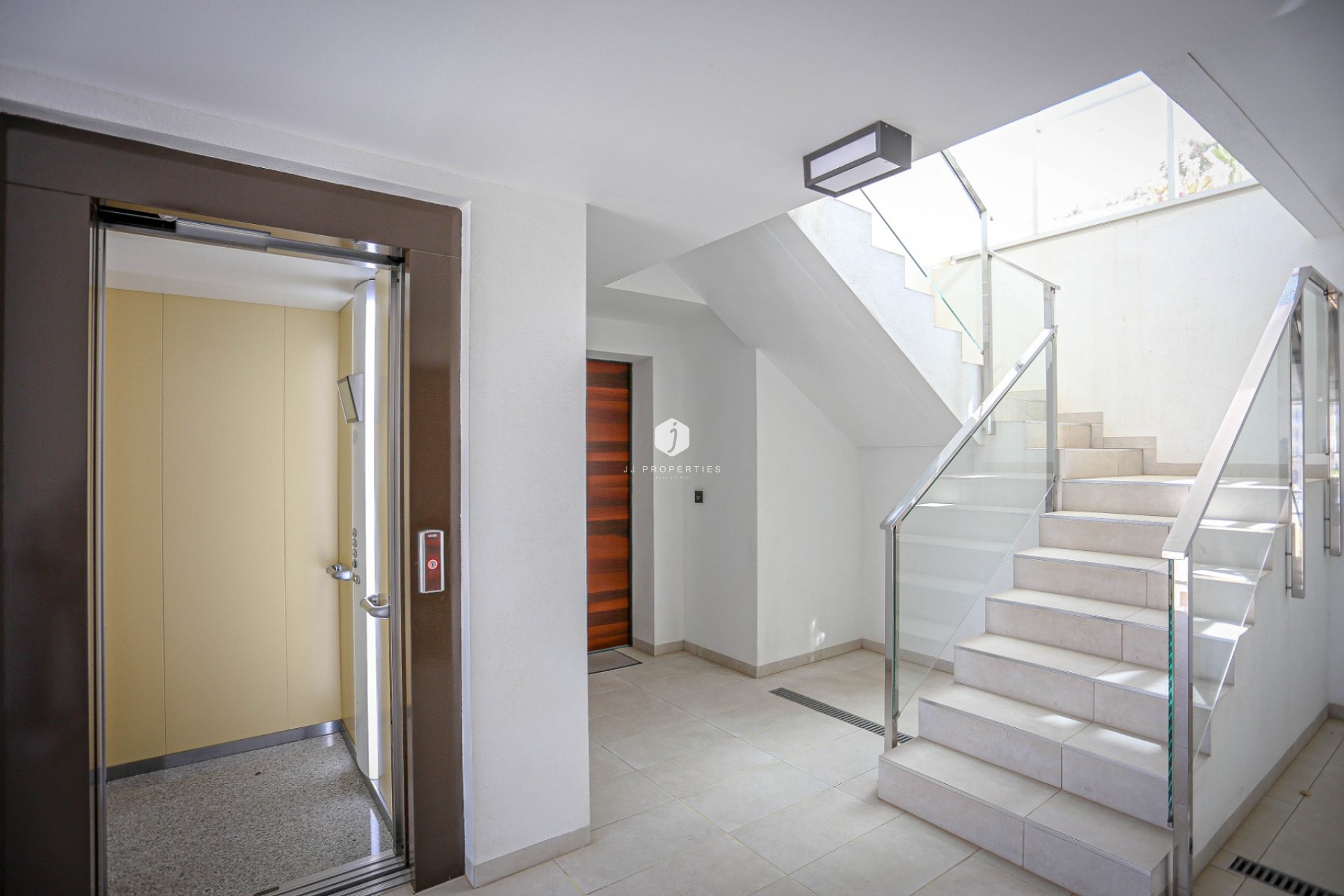 Aus zweiter Hand - Wohnung -
Orihuela Costa - Costa Blanca