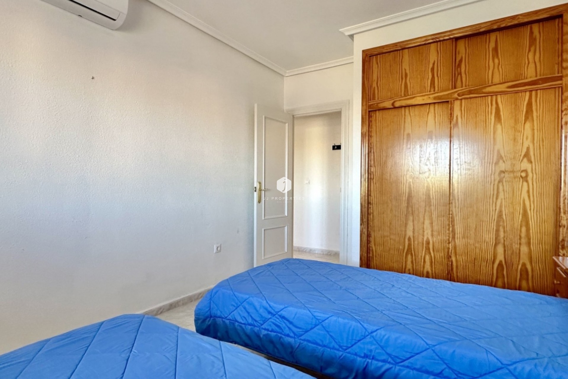 Aus zweiter Hand - Wohnung -
Orihuela Costa - Costa Blanca