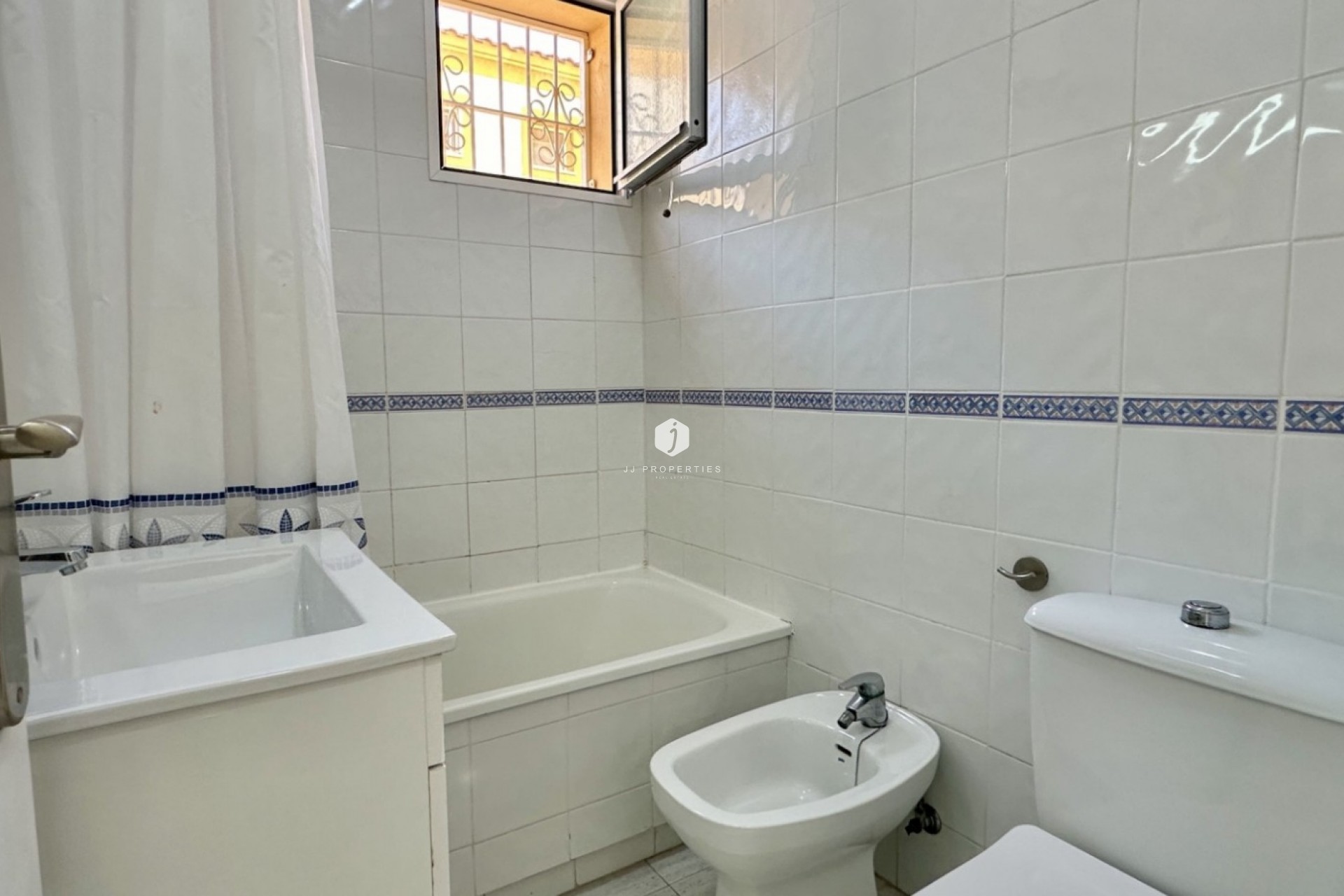 Aus zweiter Hand - Wohnung -
Orihuela Costa - Costa Blanca