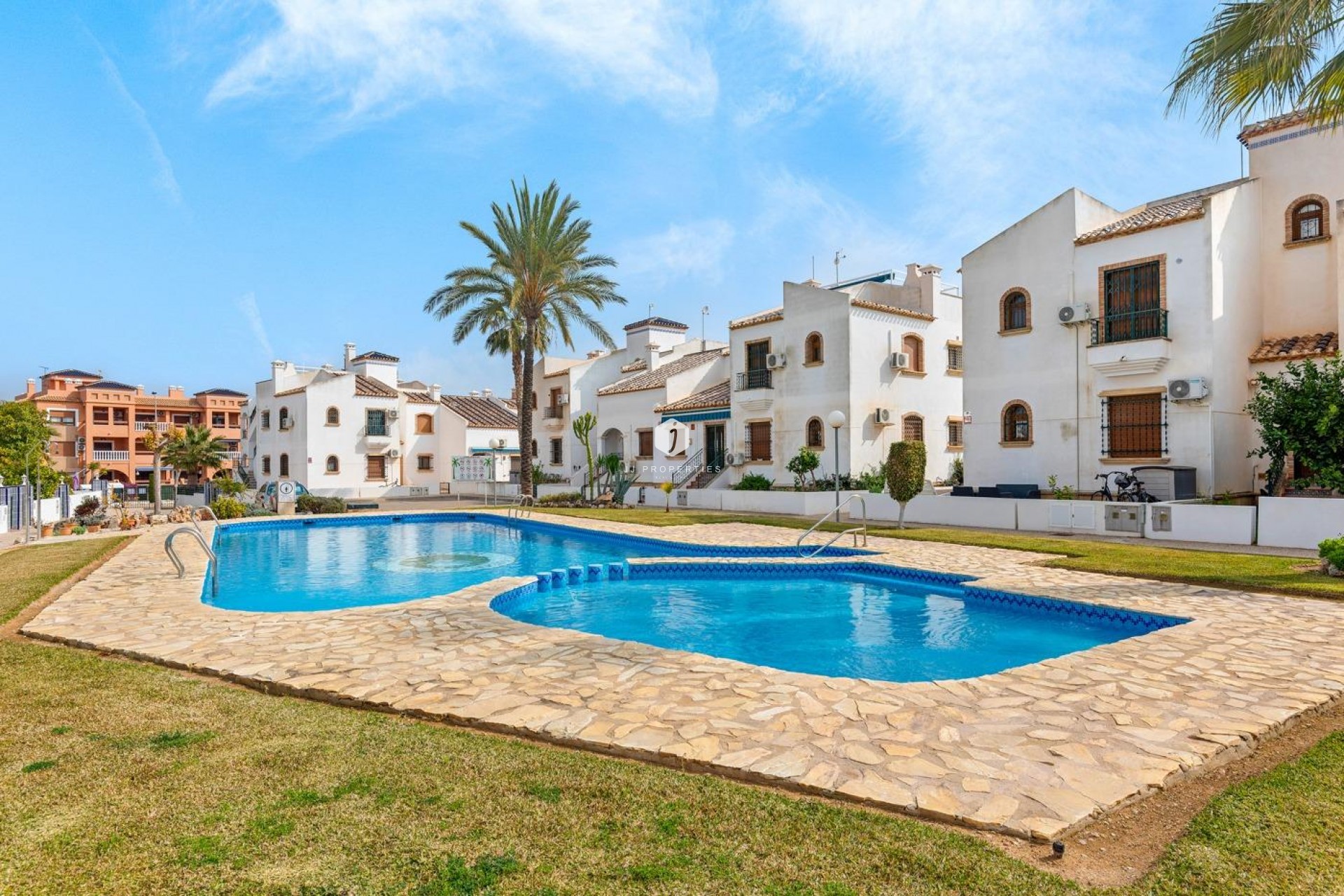 Aus zweiter Hand - Wohnung -
Orihuela Costa - Costa Blanca