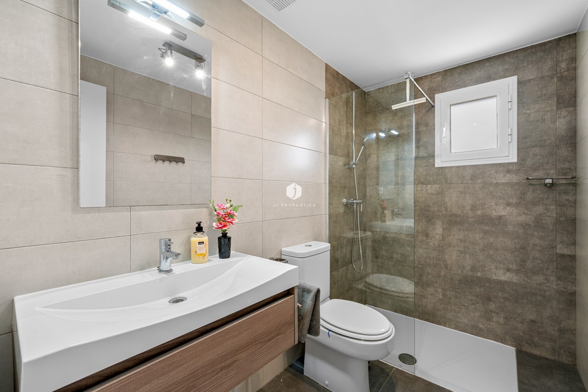 Aus zweiter Hand - Wohnung -
Orihuela Costa - Costa Blanca