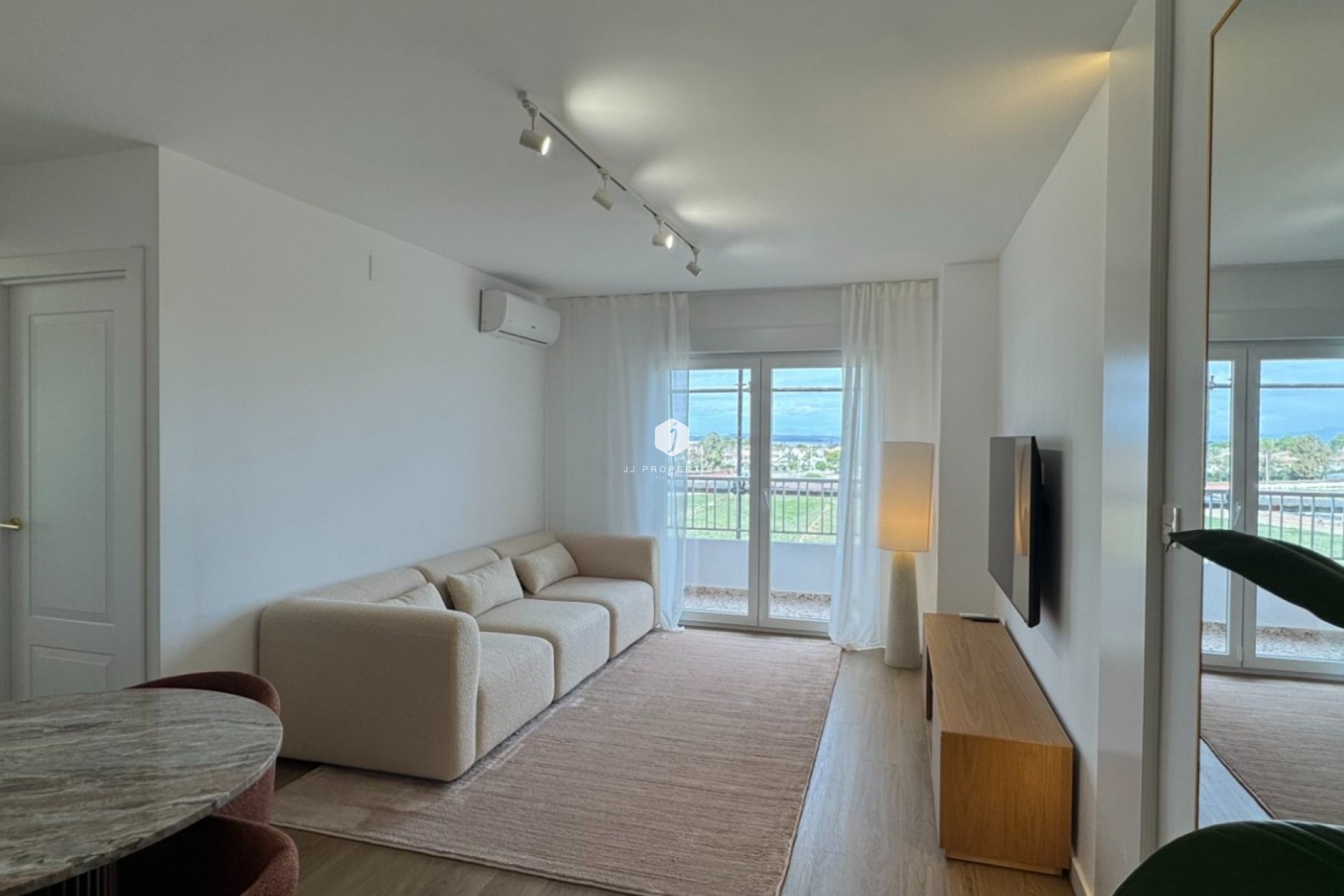 Aus zweiter Hand - Wohnung -
Orihuela Costa - Costa Blanca