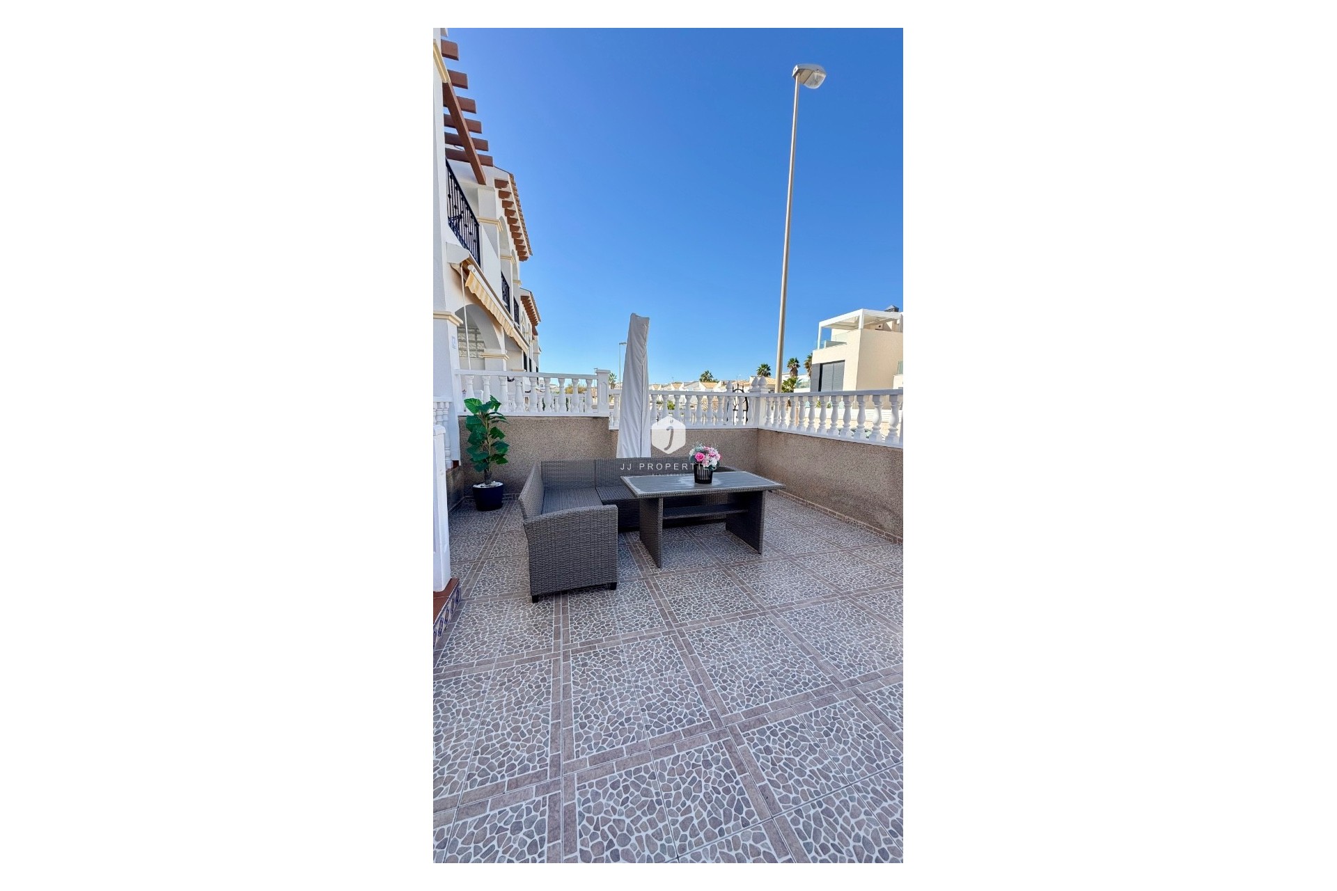 Aus zweiter Hand - Wohnung -
Orihuela Costa - Costa Blanca