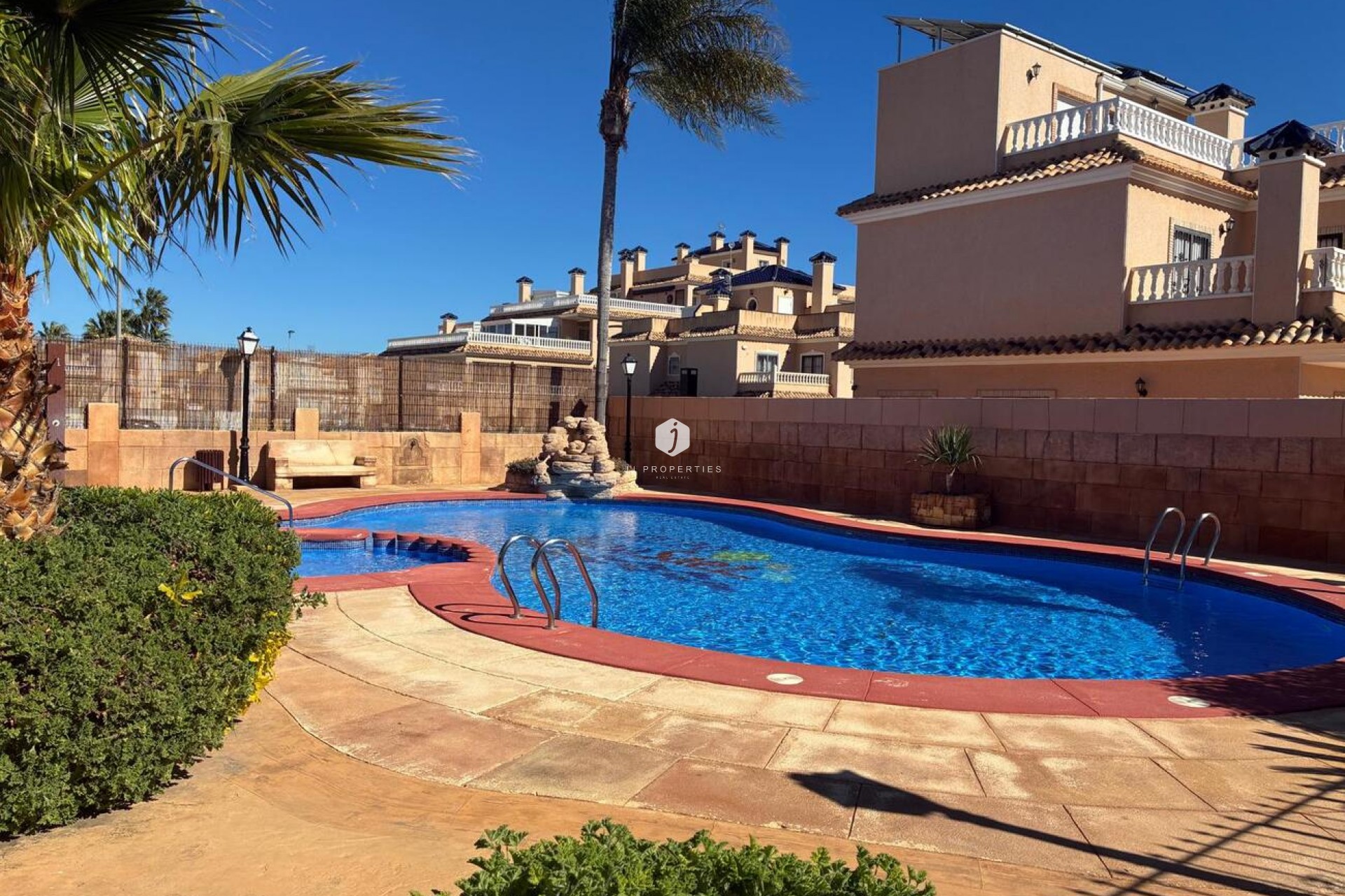 Aus zweiter Hand - Wohnung -
Orihuela Costa - Costa Blanca