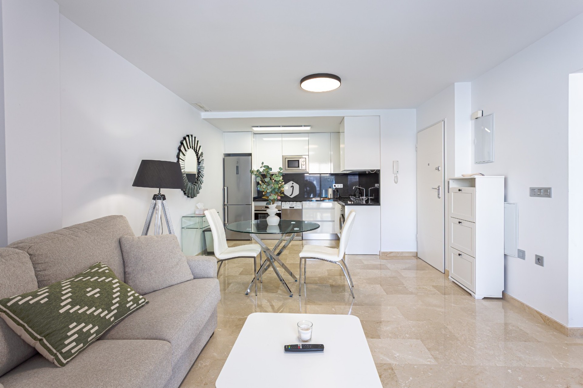 Aus zweiter Hand - Wohnung -
Orihuela Costa - Costa Blanca