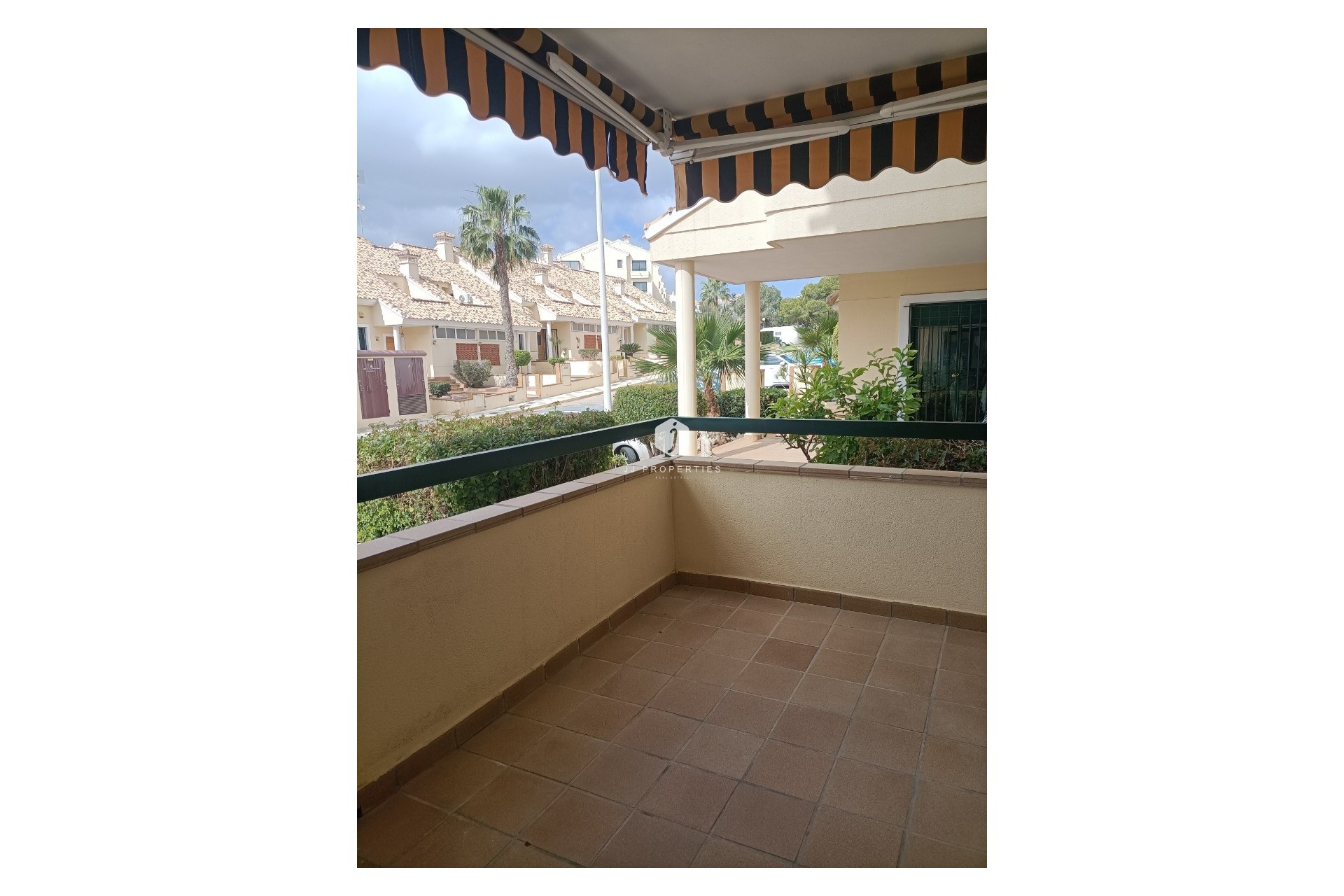 Aus zweiter Hand - Wohnung -
Orihuela Costa - Costa Blanca