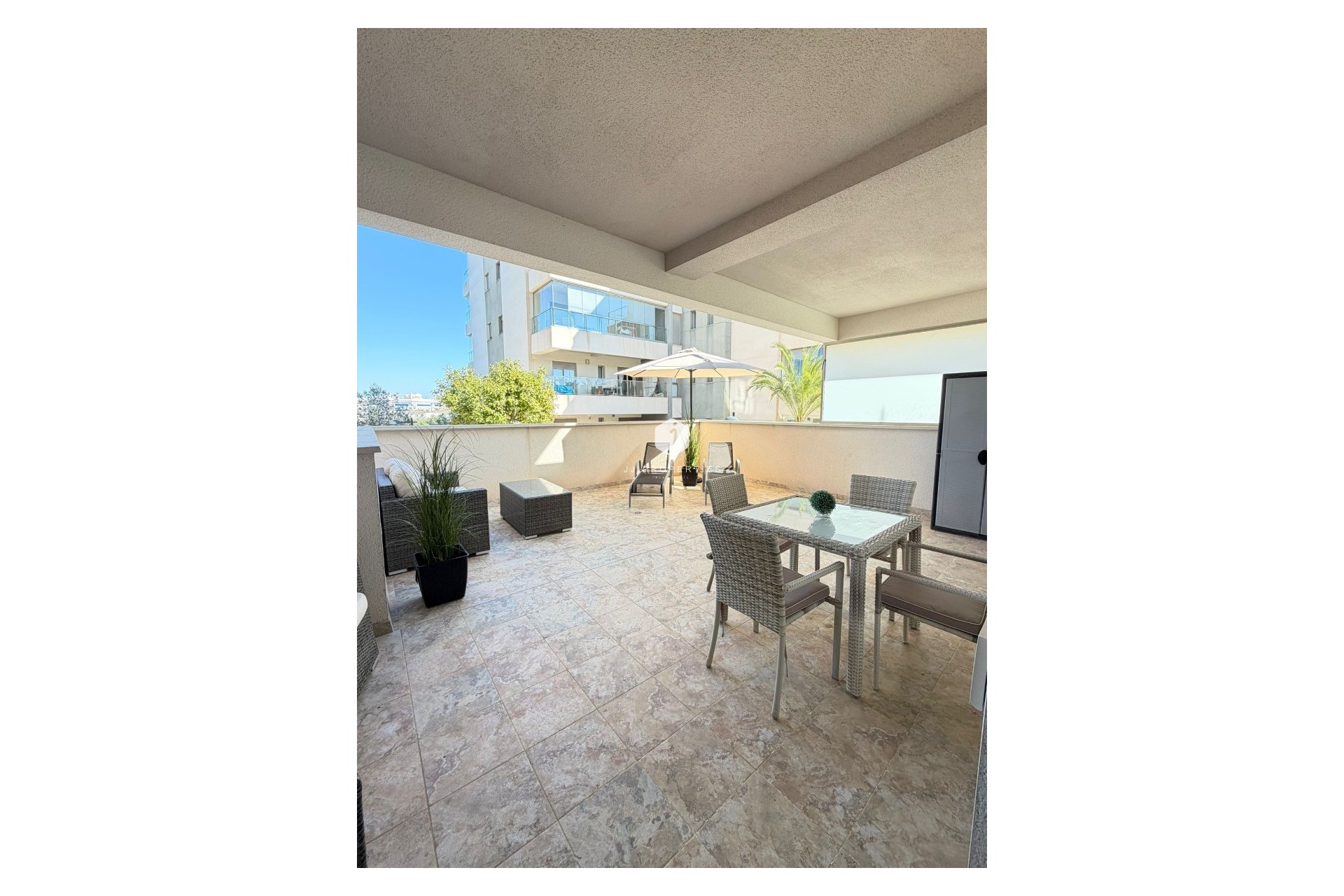 Aus zweiter Hand - Wohnung -
Orihuela Costa - Costa Blanca