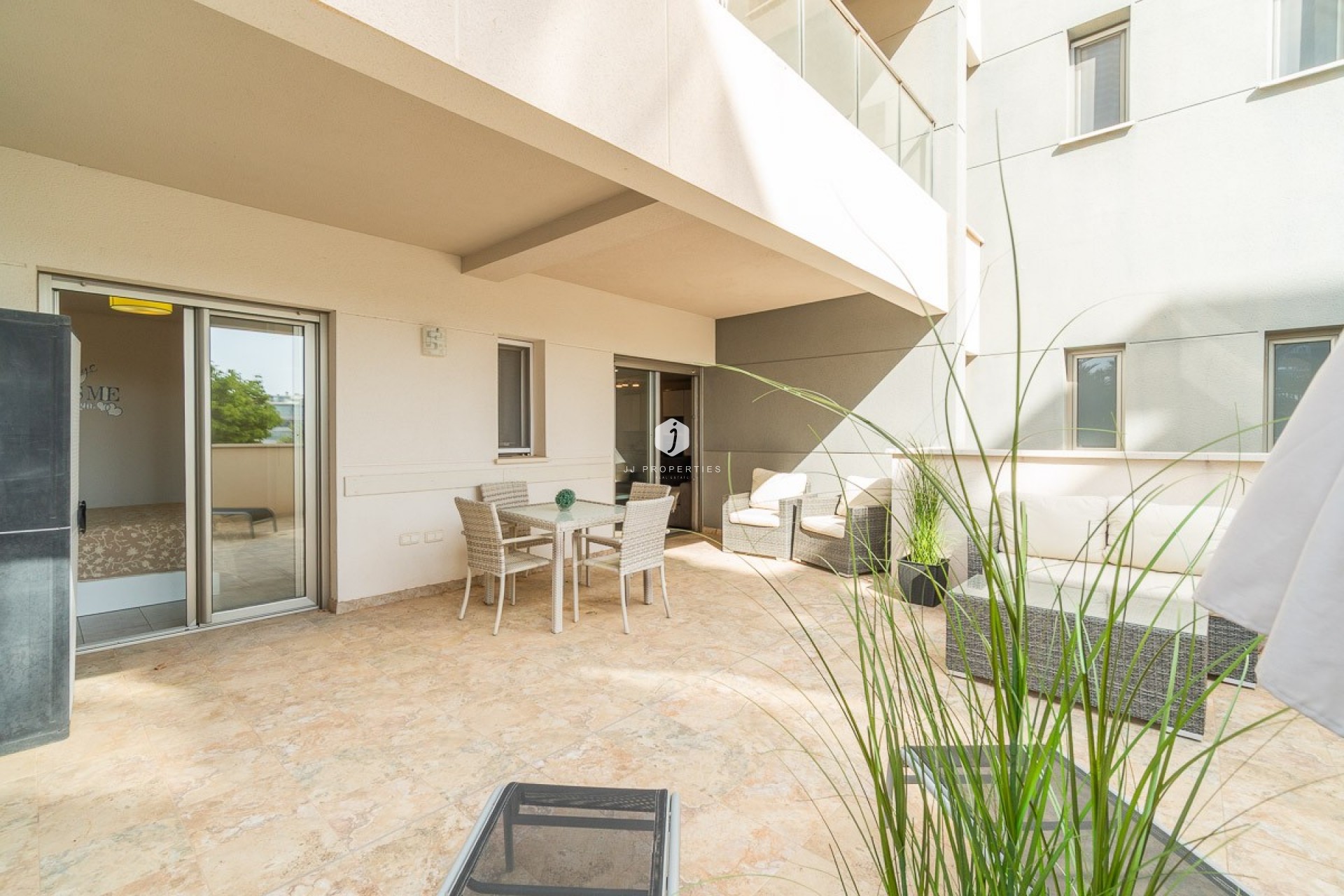 Aus zweiter Hand - Wohnung -
Orihuela Costa - Costa Blanca