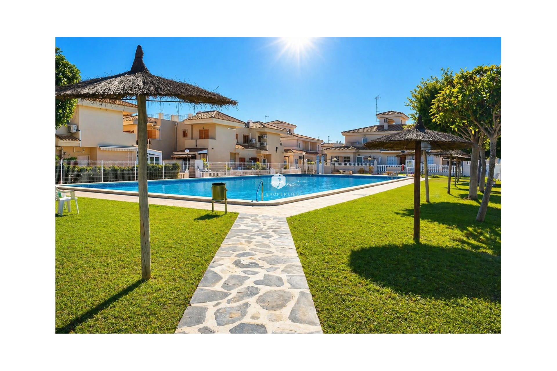 Aus zweiter Hand - Wohnung -
Orihuela Costa - Costa Blanca