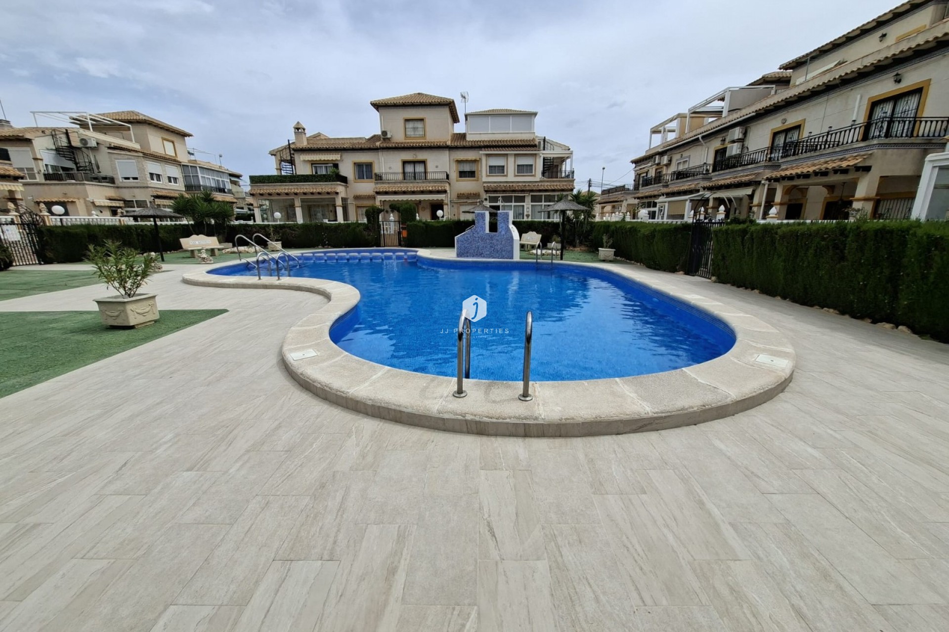 Aus zweiter Hand - Wohnung -
Orihuela Costa - Costa Blanca