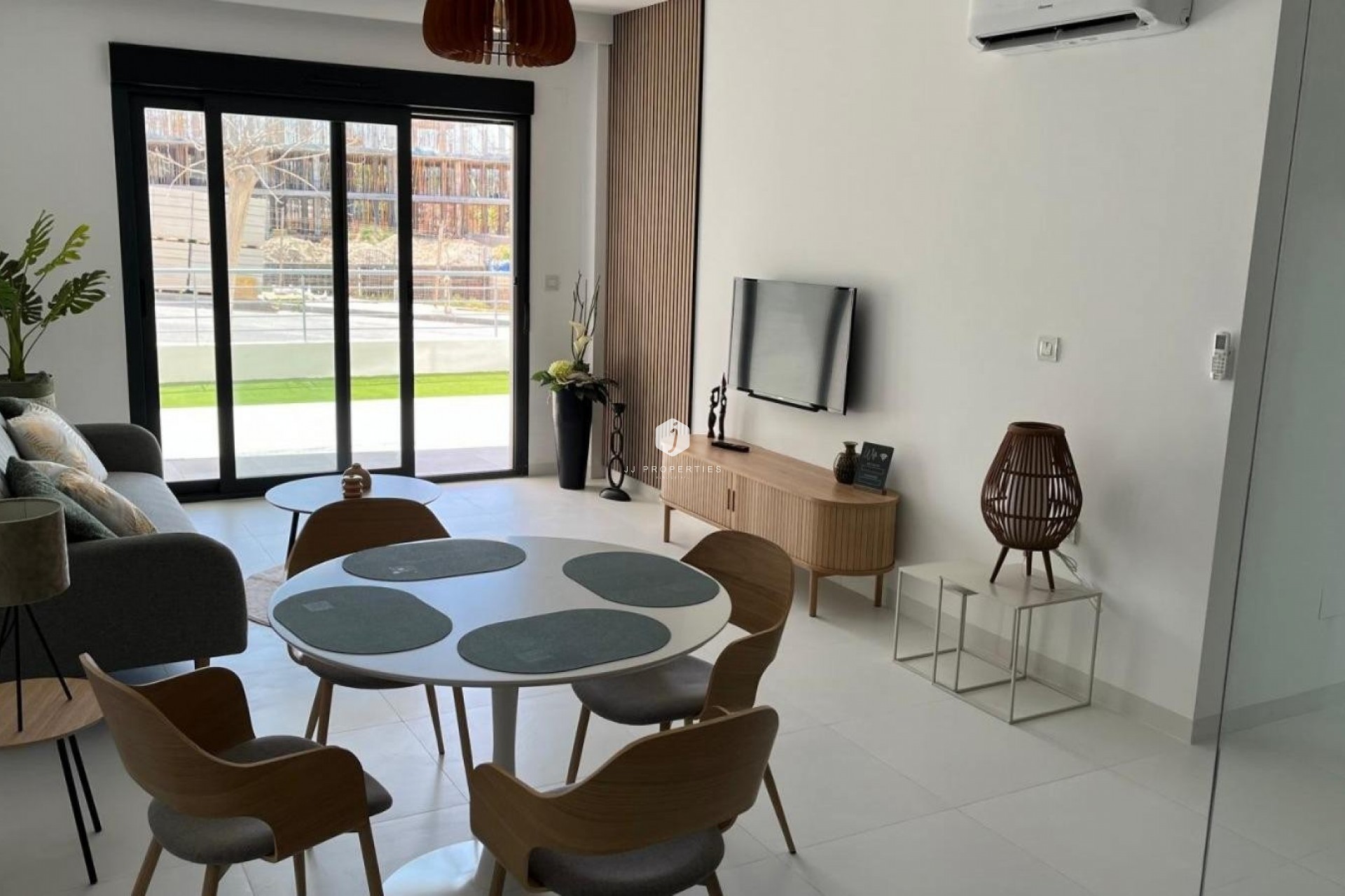 Aus zweiter Hand - Wohnung -
Orihuela Costa - Costa Blanca