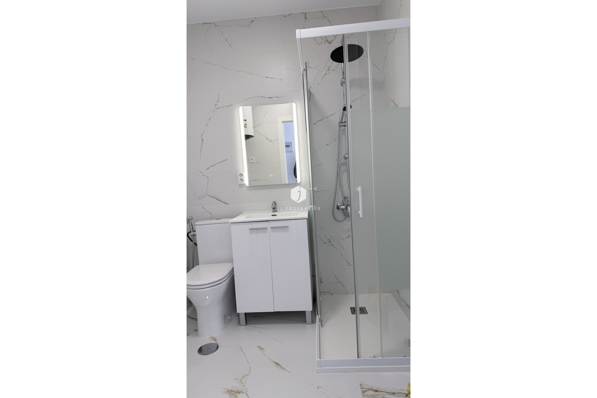 Aus zweiter Hand - Wohnung -
Orihuela Costa - Costa Blanca