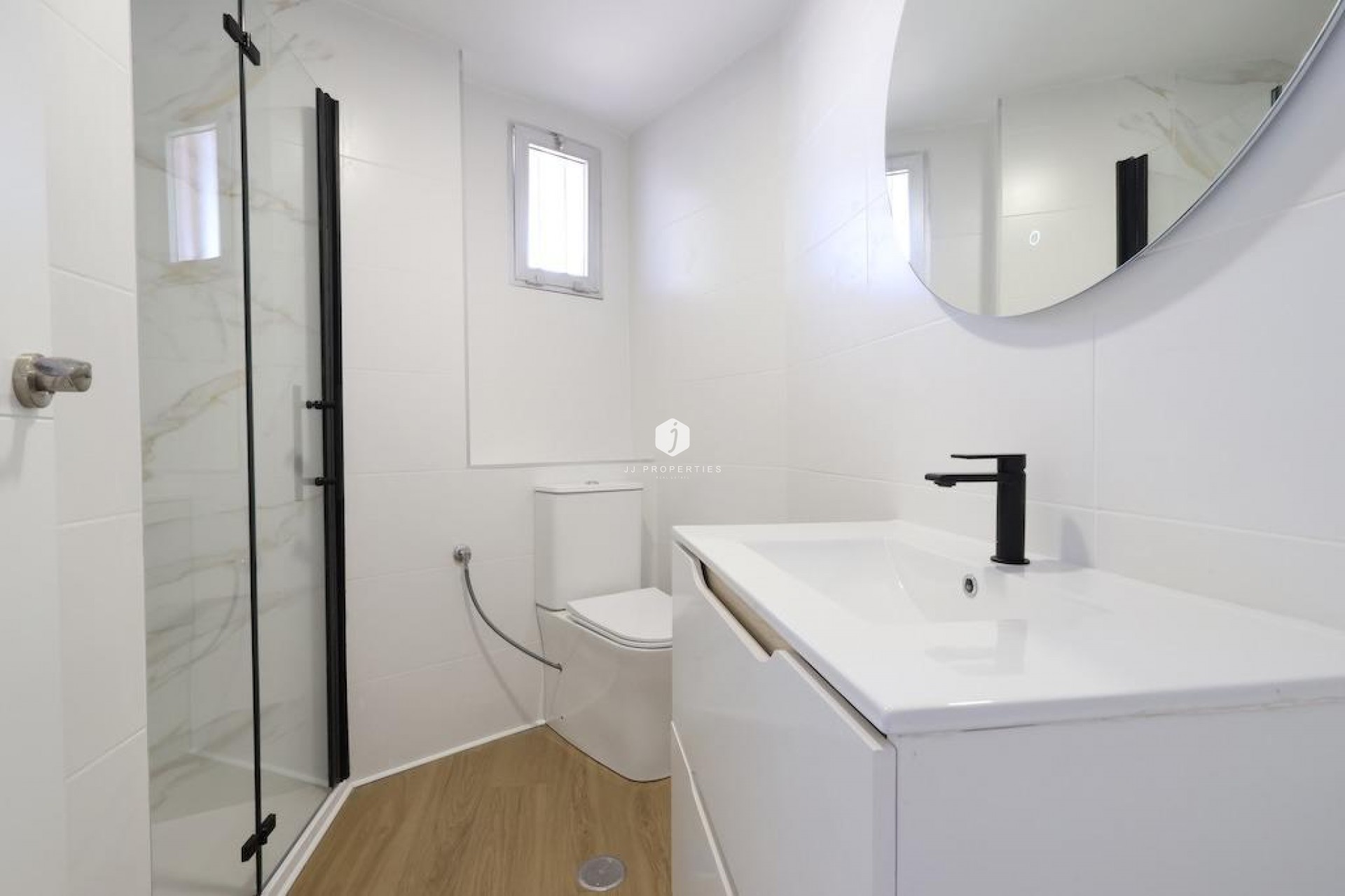 Aus zweiter Hand - Wohnung -
Orihuela Costa - Costa Blanca