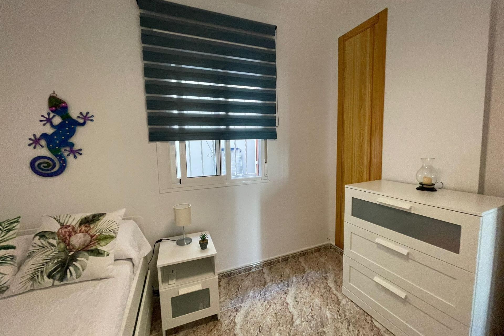 Aus zweiter Hand - Wohnung -
Orihuela Costa - La Zenia