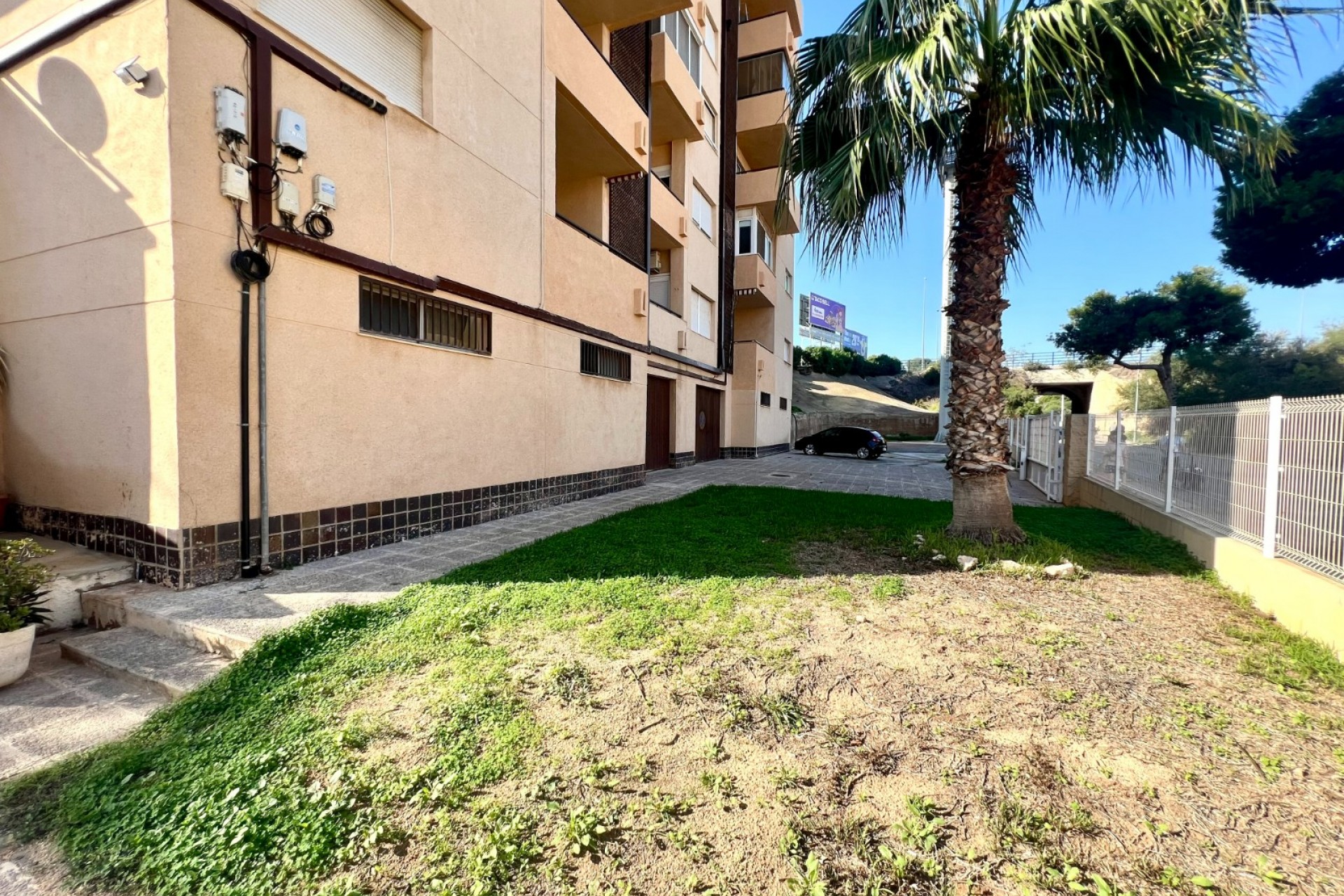 Aus zweiter Hand - Wohnung -
Orihuela Costa - La Zenia