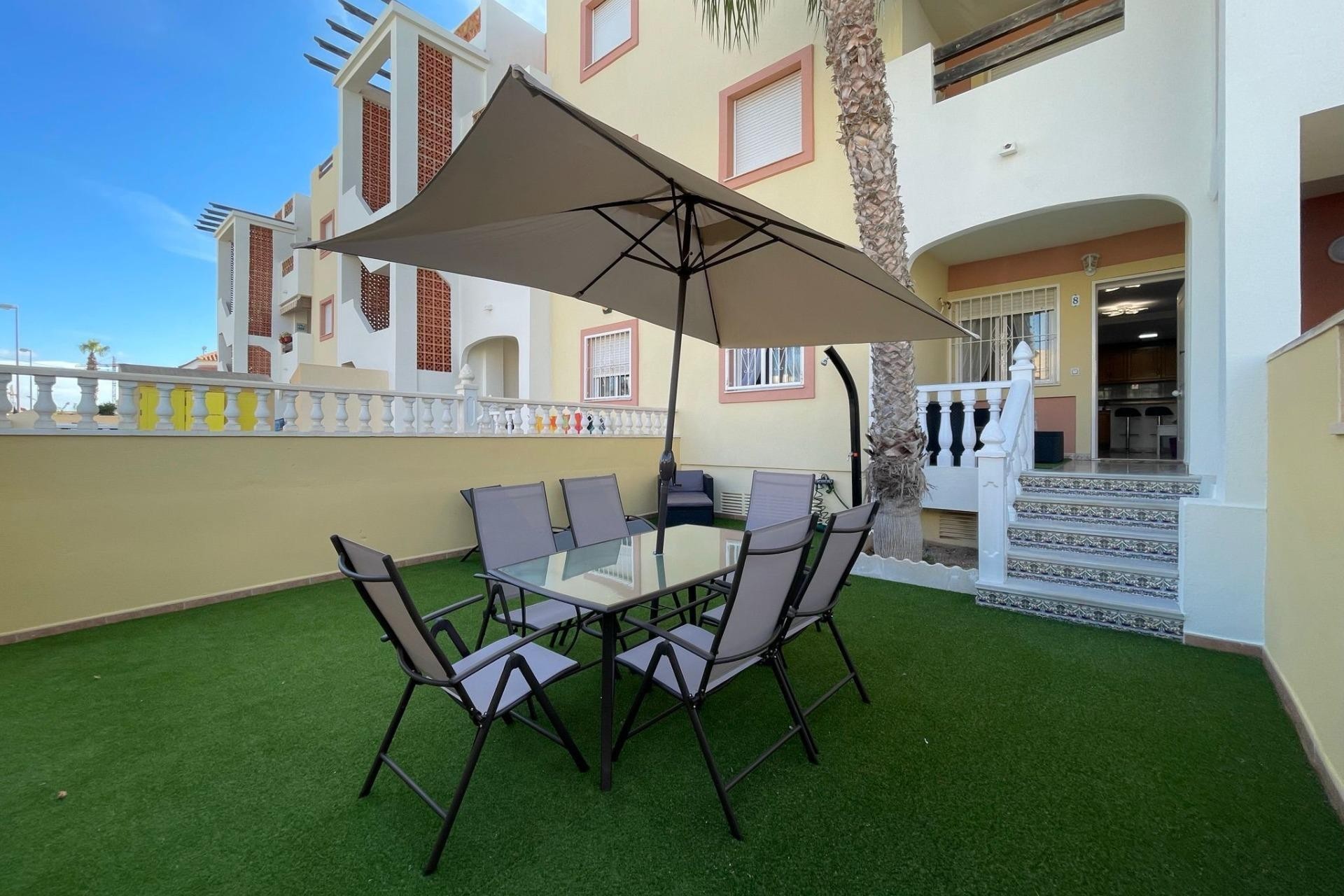 Aus zweiter Hand - Wohnung -
Orihuela Costa - La Zenia