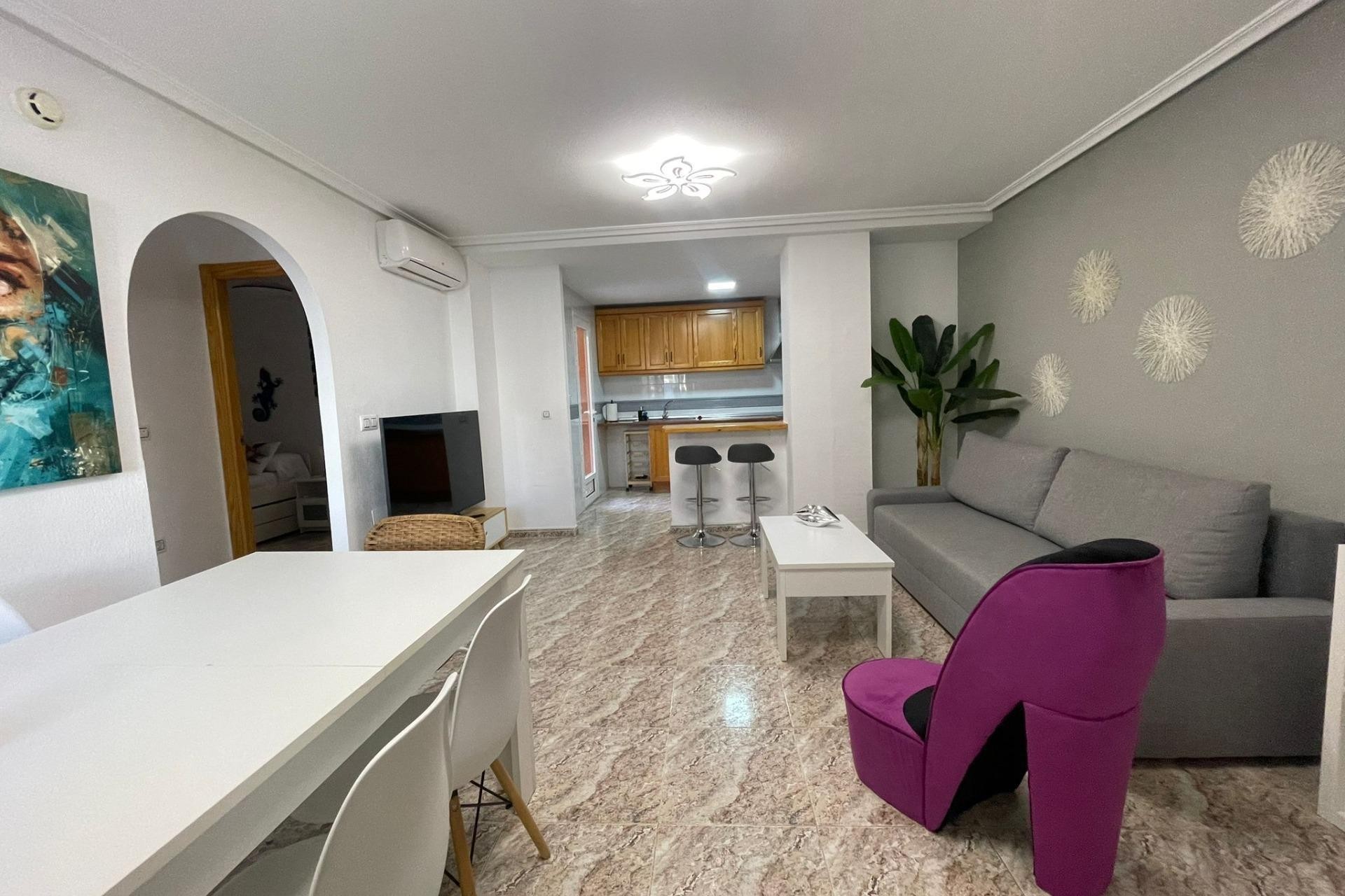 Aus zweiter Hand - Wohnung -
Orihuela Costa - La Zenia