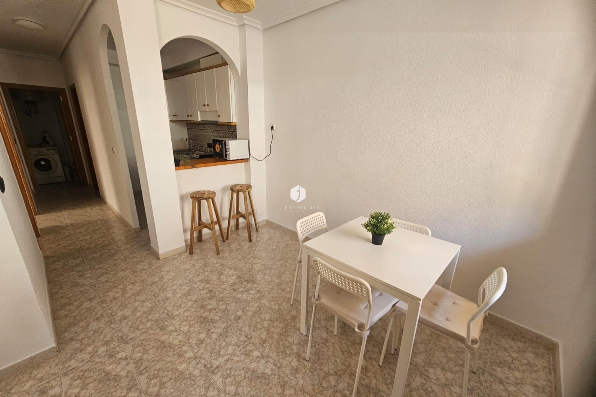 Aus zweiter Hand - Wohnung -
Orihuela Costa - La Zenia