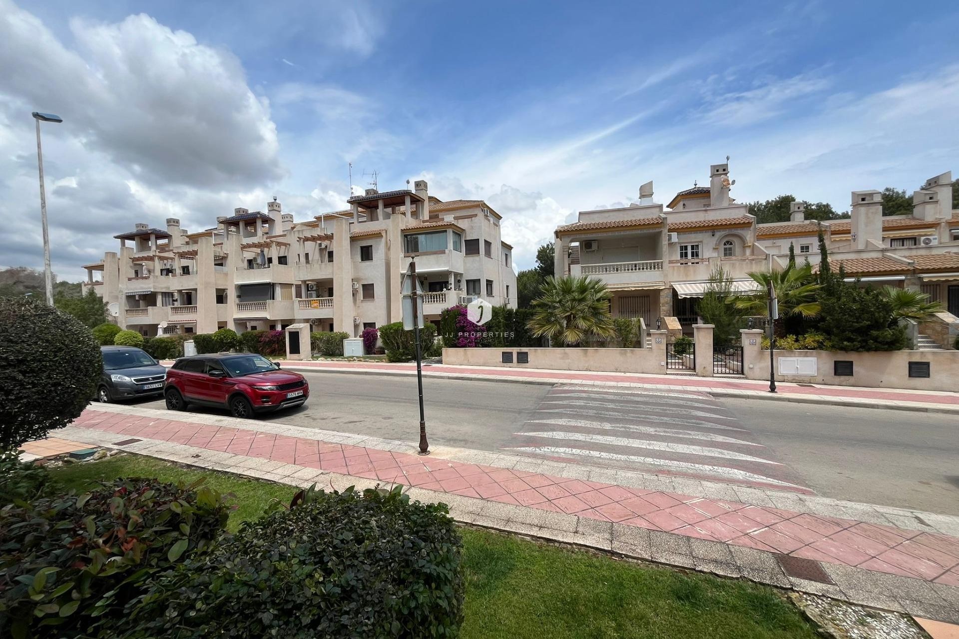 Aus zweiter Hand - Wohnung -
Orihuela Costa - Las Ramblas