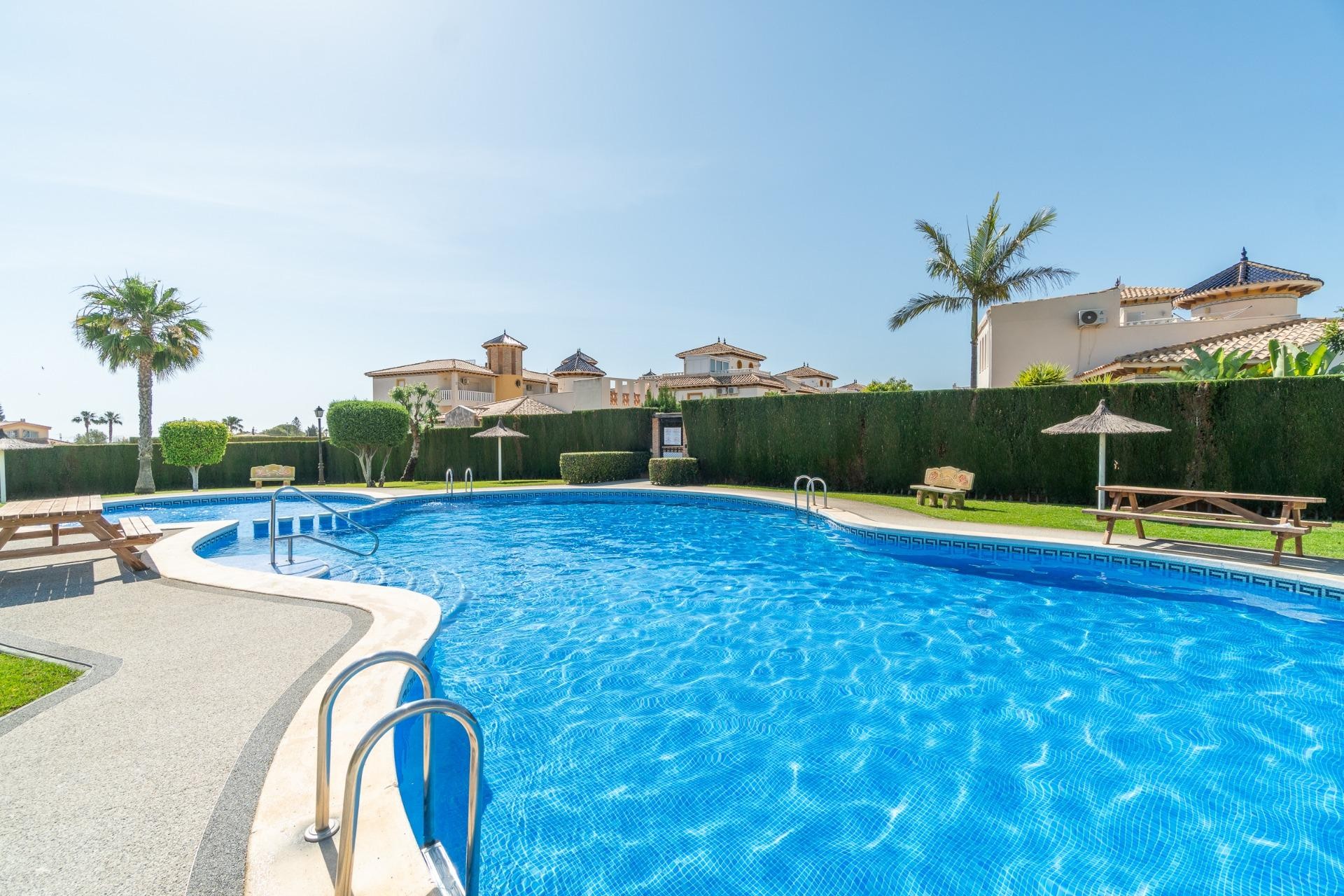 Aus zweiter Hand - Wohnung -
Orihuela Costa - Lomas de Cabo Roig