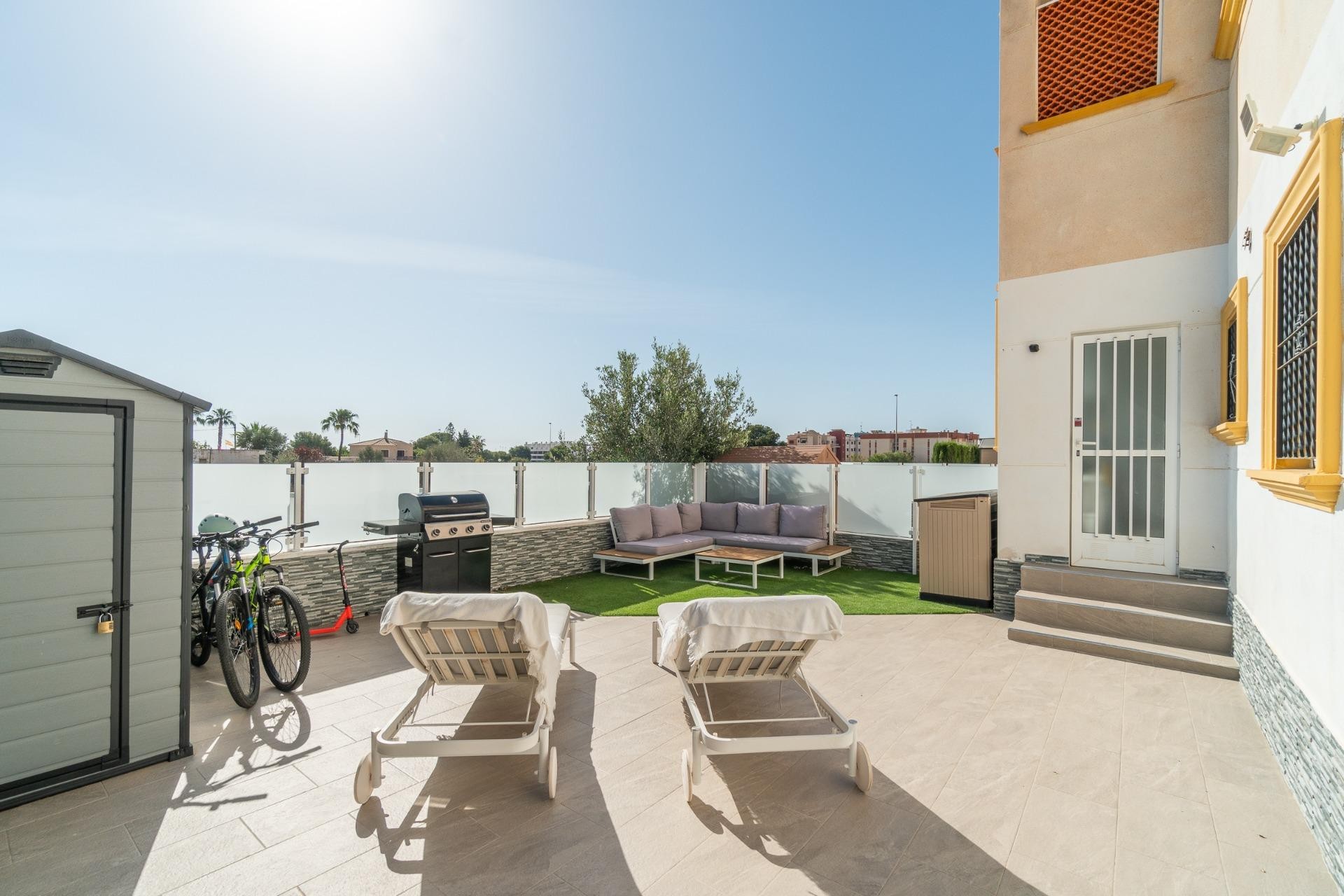 Aus zweiter Hand - Wohnung -
Orihuela Costa - Lomas de Cabo Roig