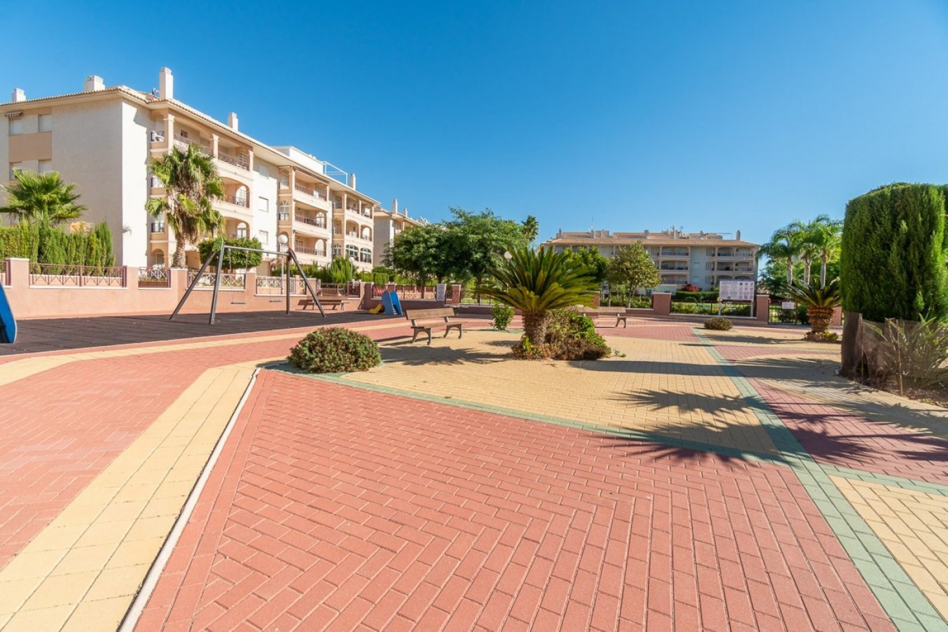 Aus zweiter Hand - Wohnung -
Orihuela Costa - Playa Flamenca