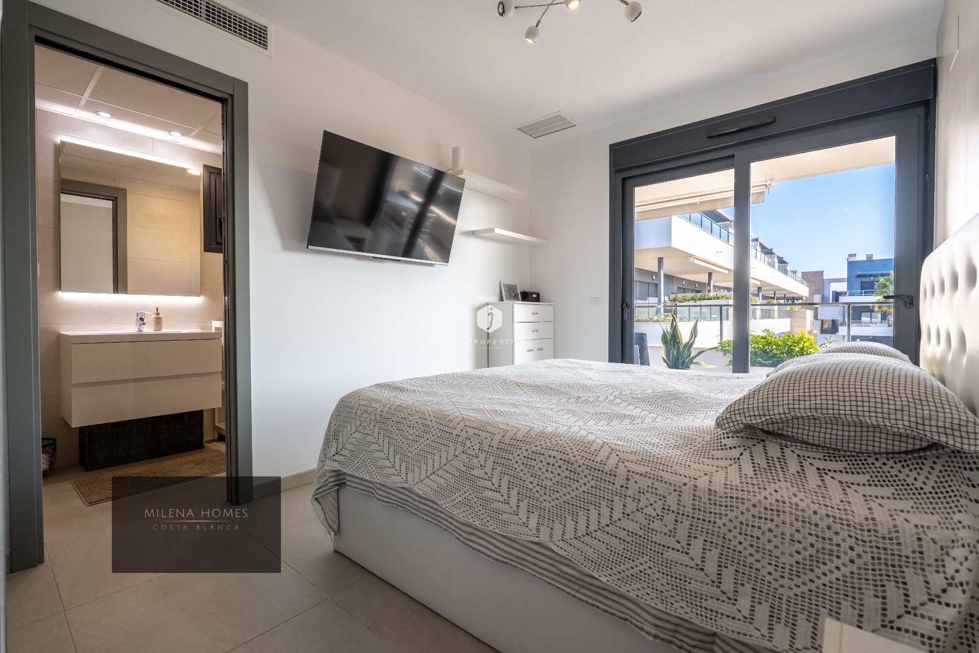 Aus zweiter Hand - Wohnung -
Orihuela Costa - Playa Flamenca