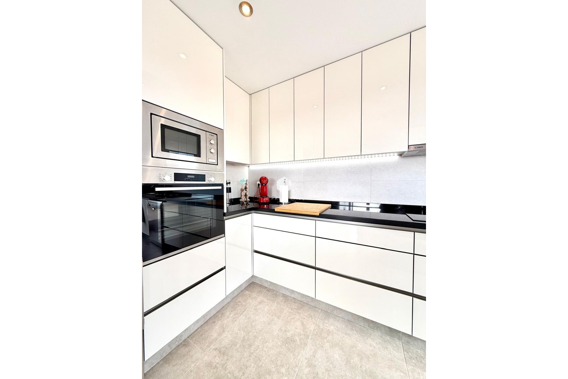 Aus zweiter Hand - Wohnung -
Orihuela Costa - Villamartín-las Filipinas