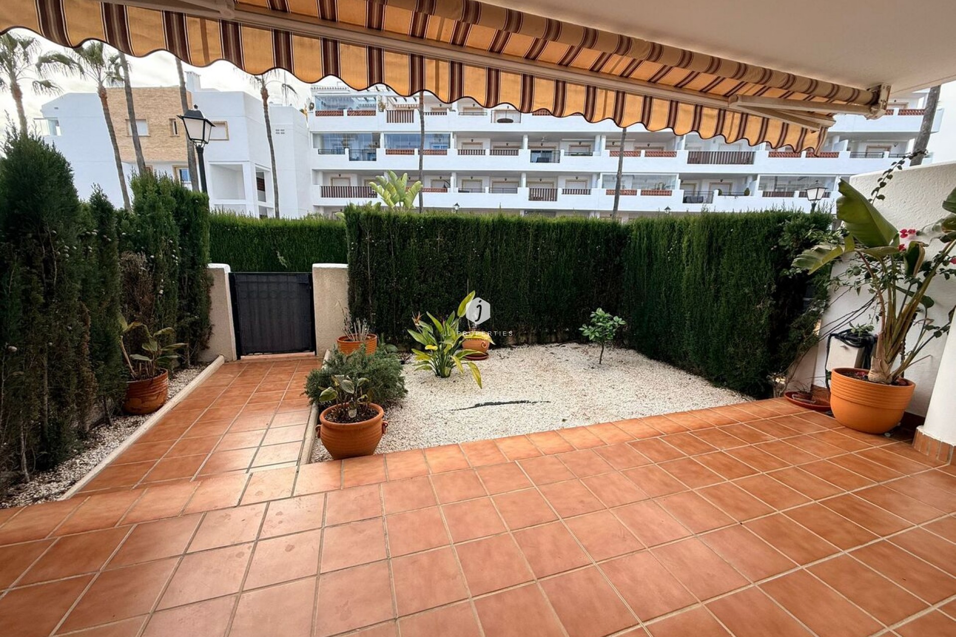 Aus zweiter Hand - Wohnung -
Orihuela Costa - Villamartín