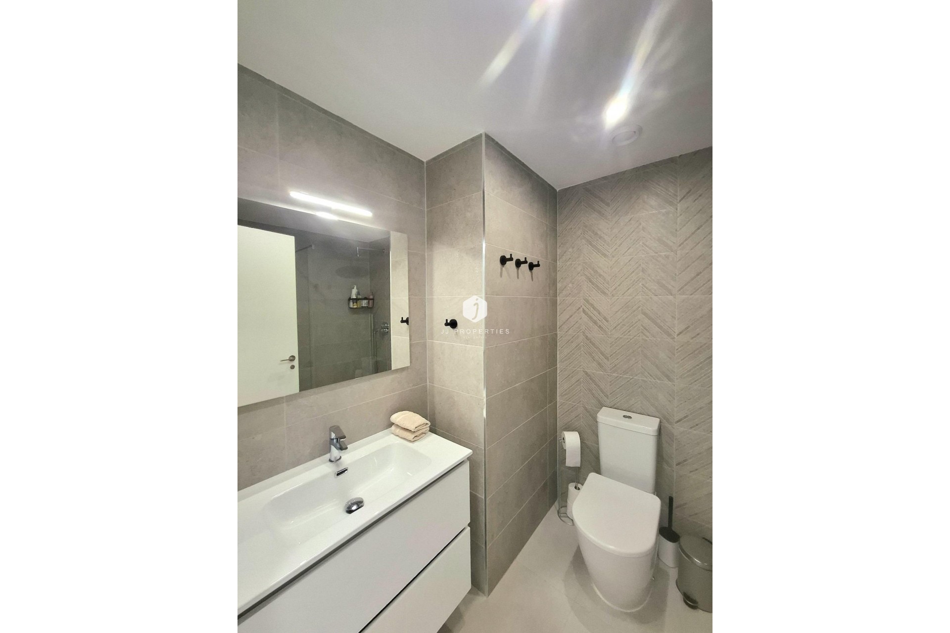 Aus zweiter Hand - Wohnung -
Orihuela Costa - Villamartín